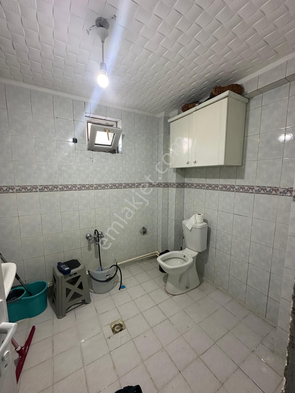 Afyon Üçok Emlaktan Nazmi Saatçi Mah Kentsel Dönüşüme Uygun Satılık 3+1 Temiz Bakımlı Daire - Görsel 12