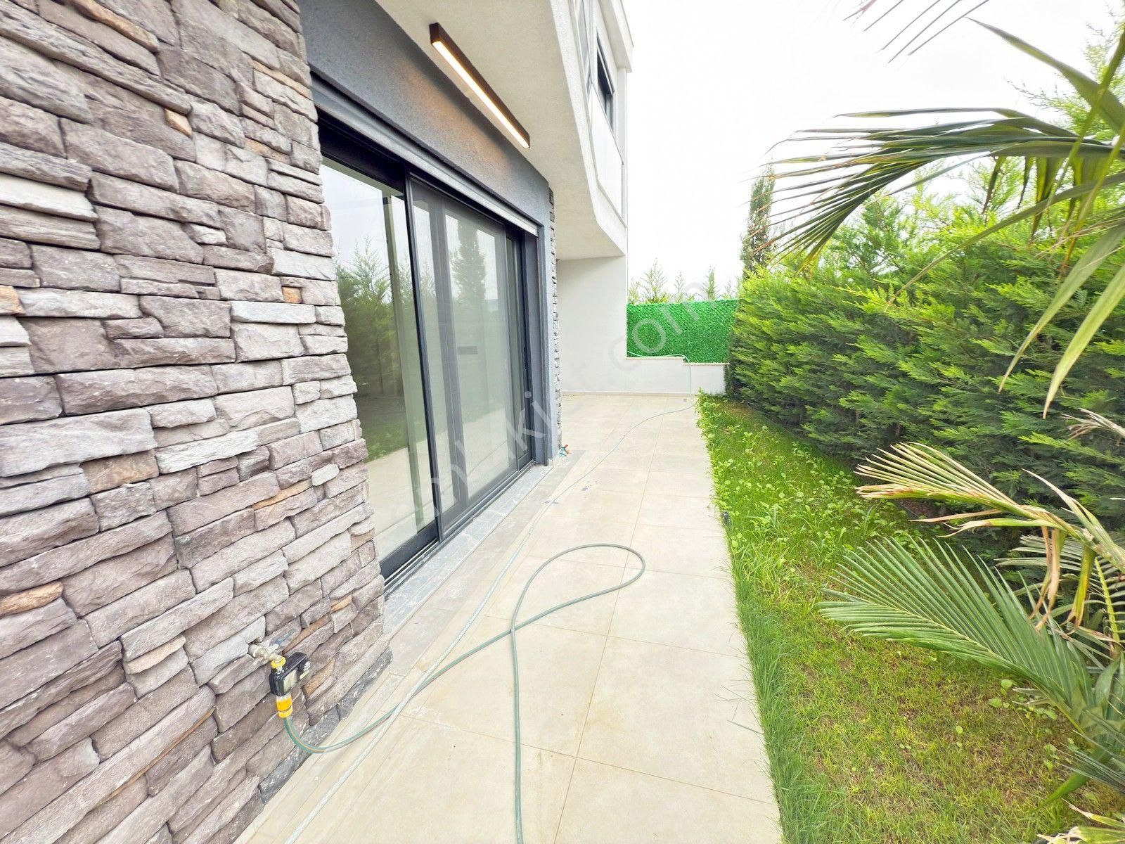 Kuşadası Satılık Soğucakta Özel Havuzlu 3+1 Villa - Görsel 9