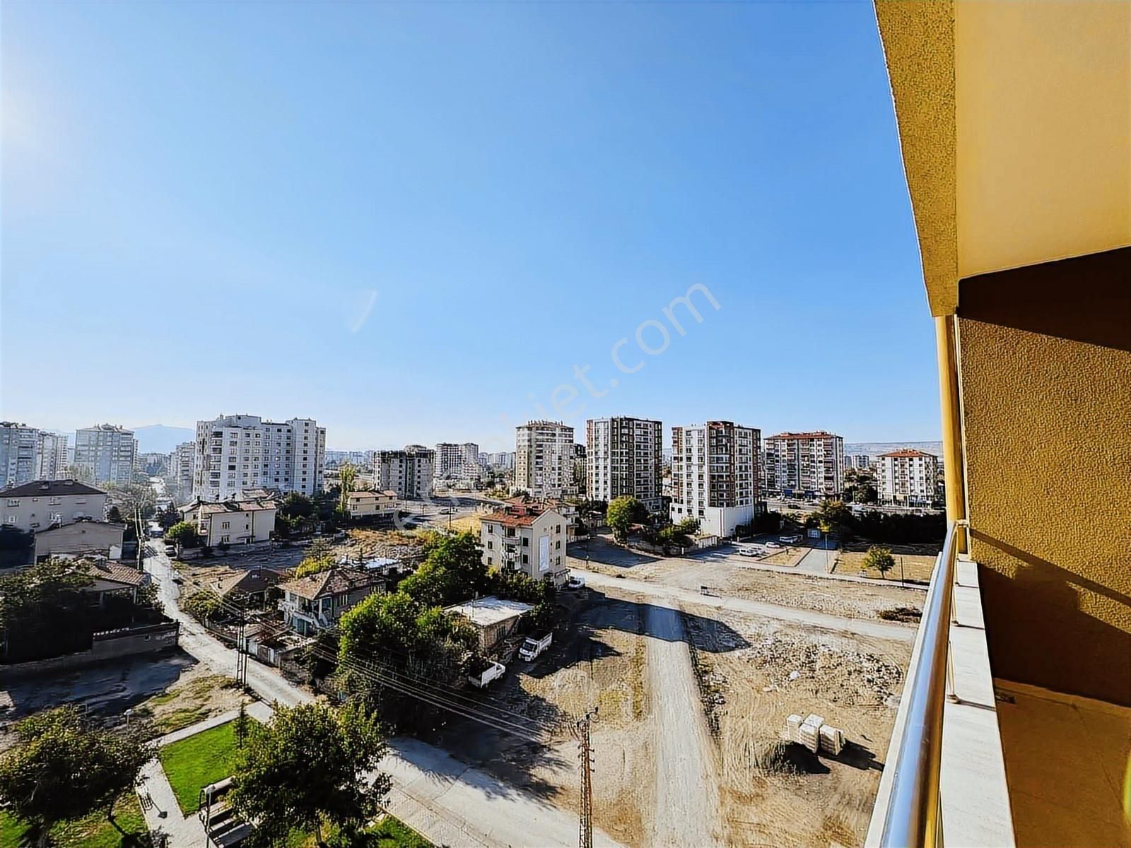 Uğurevler Mahallesinde Ara Kat 3 Cepheli Lüks Kiralık Daire!! - Görsel 13