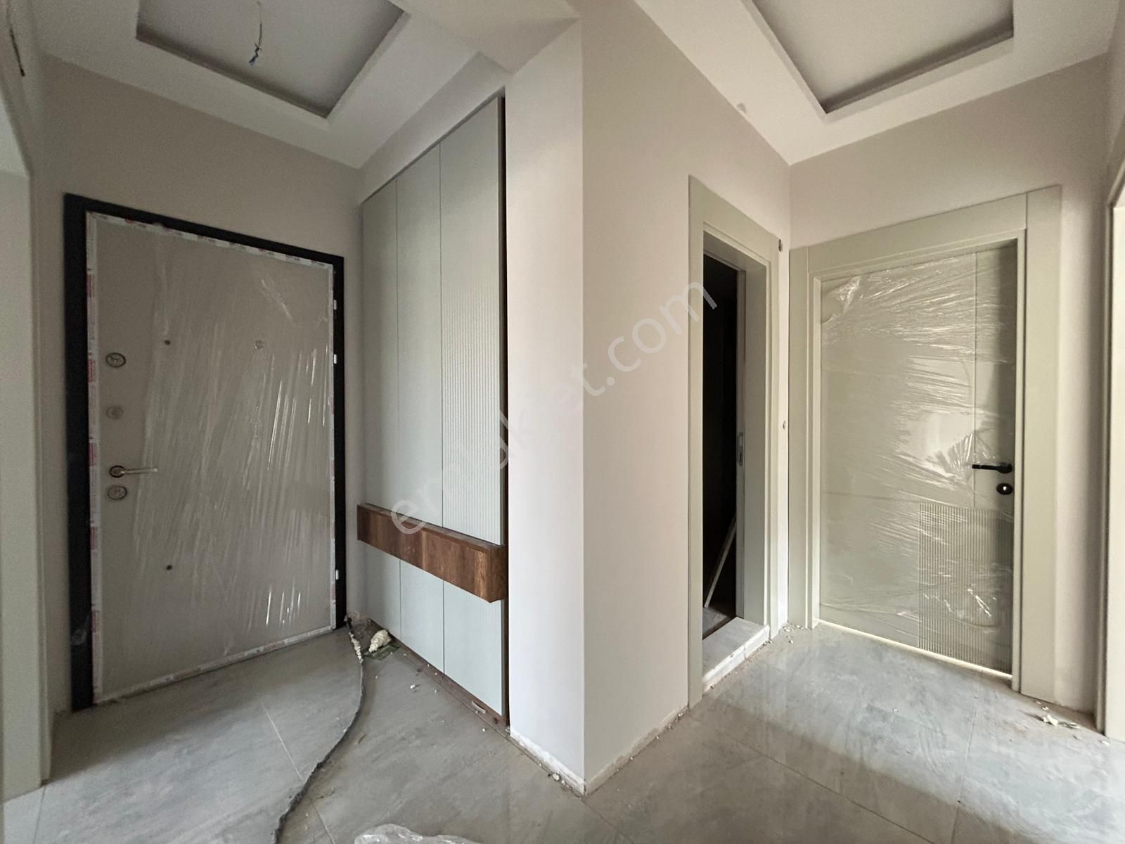 Yükselden Kadıköy Site İçinde Yerden Isıtmalı Öncephe 1+1 Daire - Görsel 14