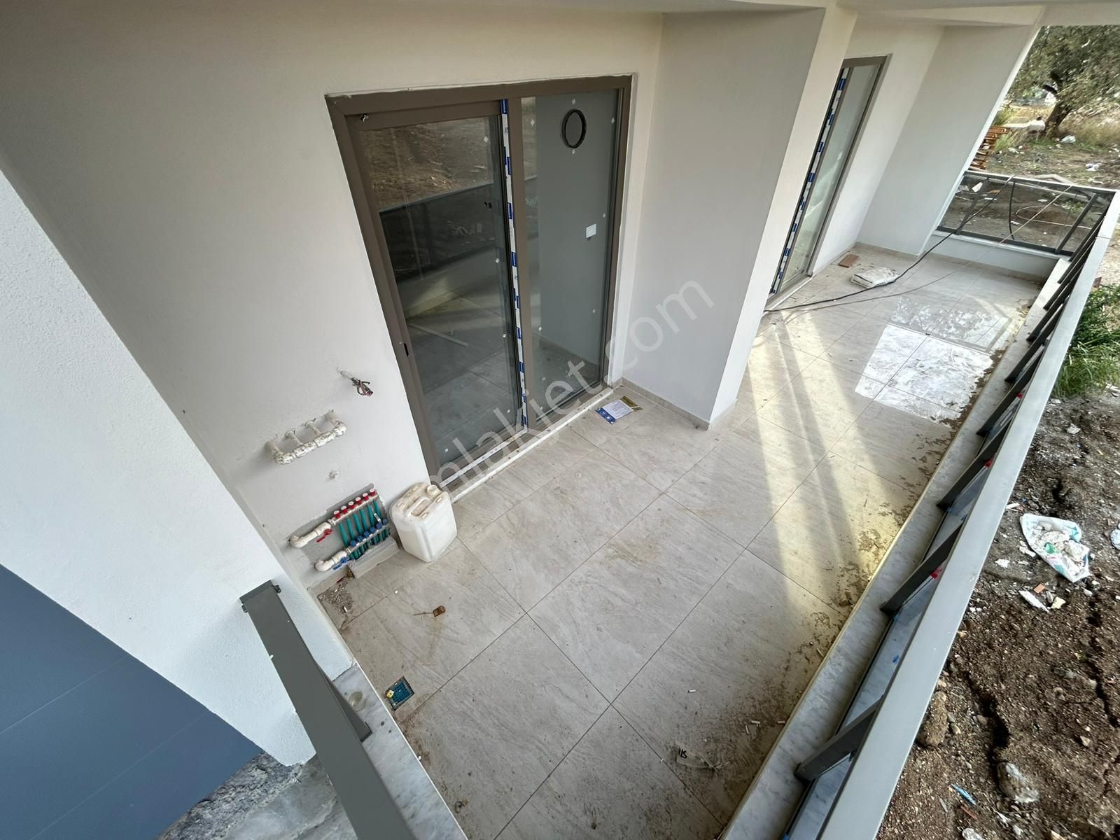 Yükselden Kadıköy Site İçinde Yerden Isıtmalı Öncephe 1+1 Daire - Görsel 3