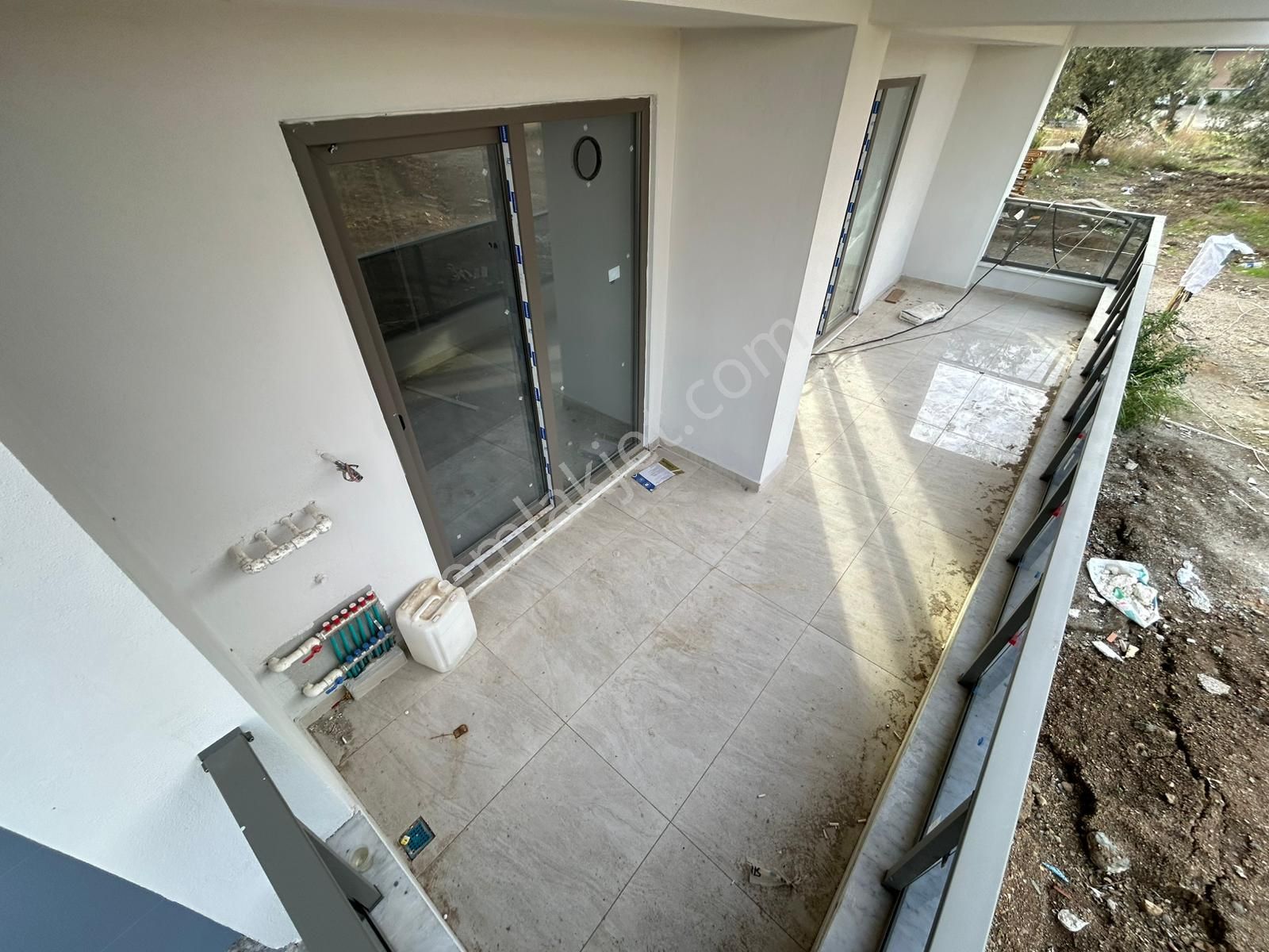 Yükselden Kadıköy Site İçinde Yerden Isıtmalı Öncephe 1+1 Daire - Görsel 11