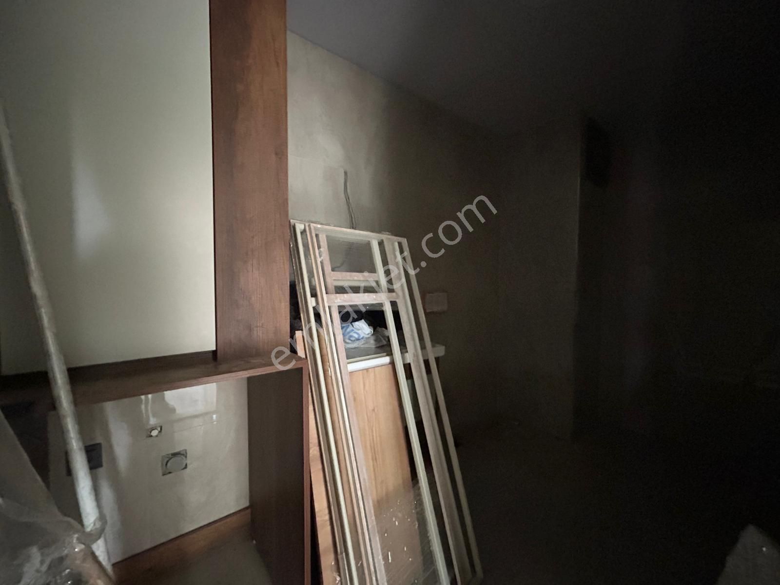 Yükselden Kadıköy Site İçinde Yerden Isıtmalı Öncephe 1+1 Daire - Görsel 8