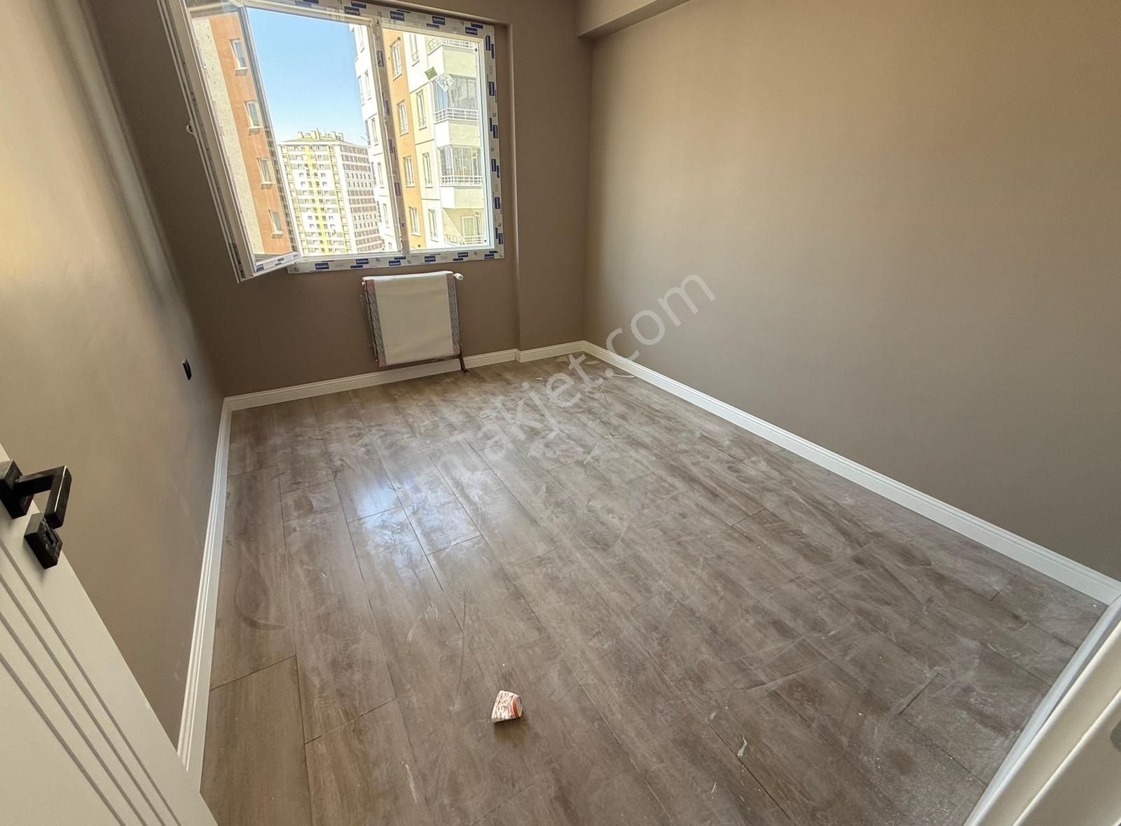 Talas Karum Biblos Hemen Oturulur 2.5+1 Lüx Daire Fırsatı - Görsel 3