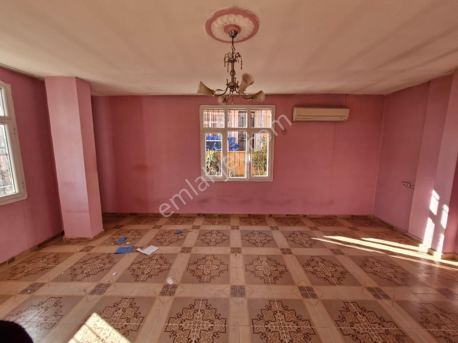 Gürselpaşa Da Müstakil Evin İkinci Katı Kiralık - Görsel 3