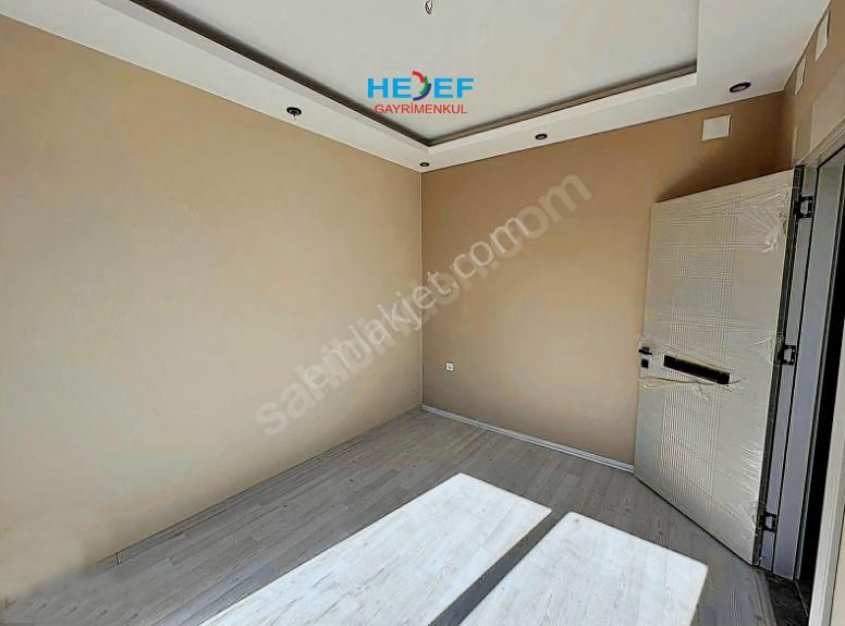 Hedef'ten Akdeniz Mah'de Deniz Manzaralı Havuzlu Sıfır 1+1 Daire - Görsel 11