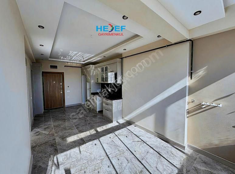 Hedef'ten Akdeniz Mah'de Deniz Manzaralı Havuzlu Sıfır 1+1 Daire - Görsel 6