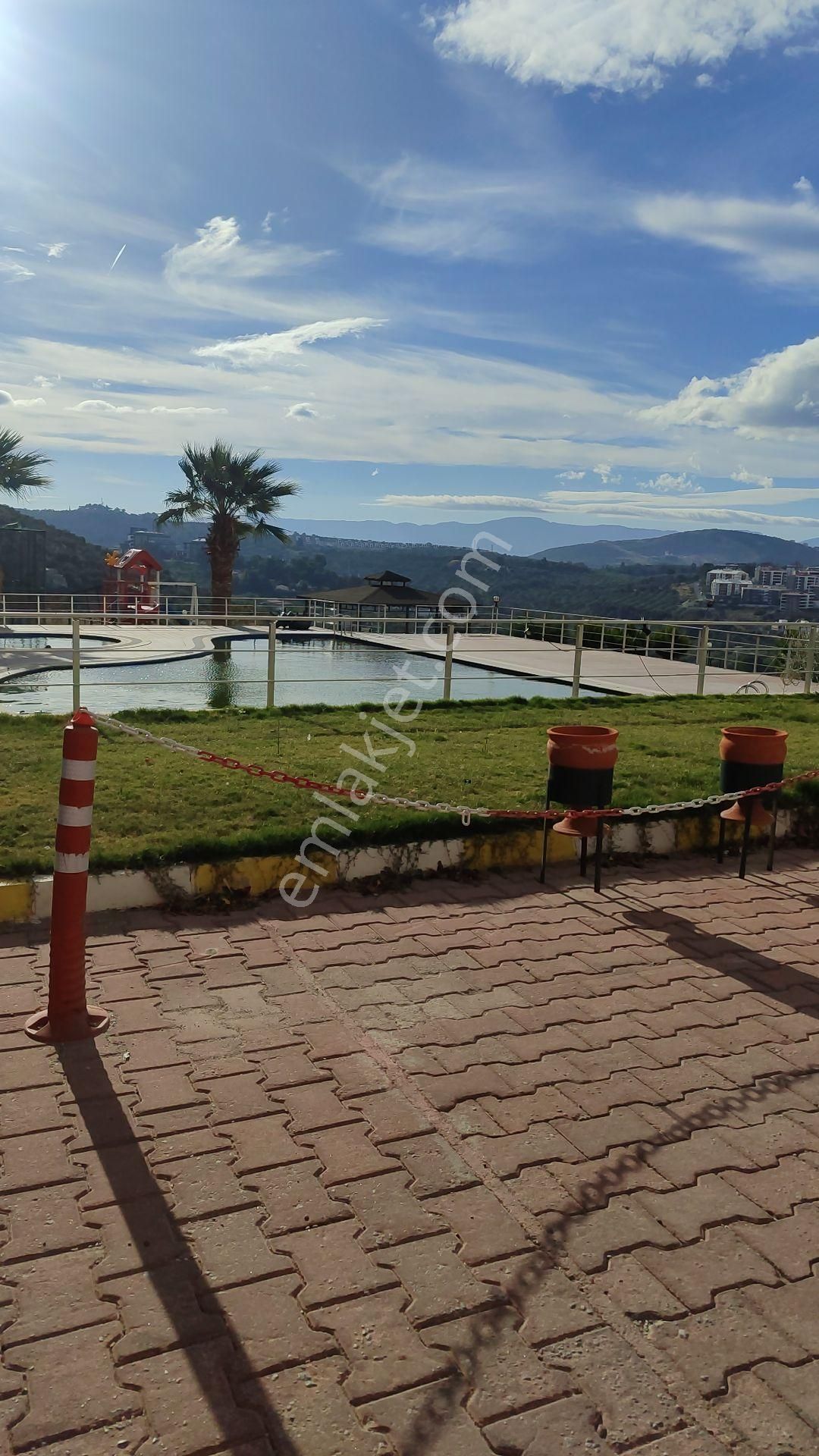 Kuşadası Egemahallesinde Satılık 3+1 Daire - Görsel 11