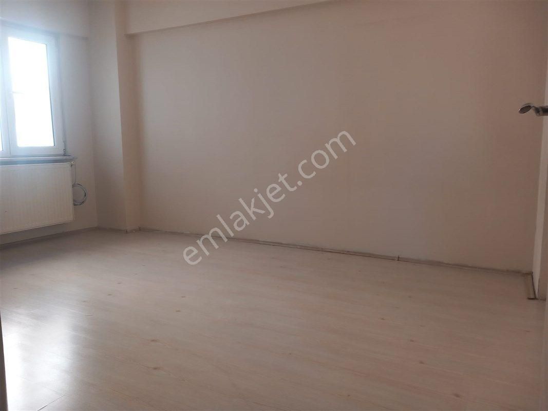 Bursa Nilüfer Beşevler De Acil Satılık Site İçi 3.kat 3+1 Daire 5.150.000 Tl - Görsel 10