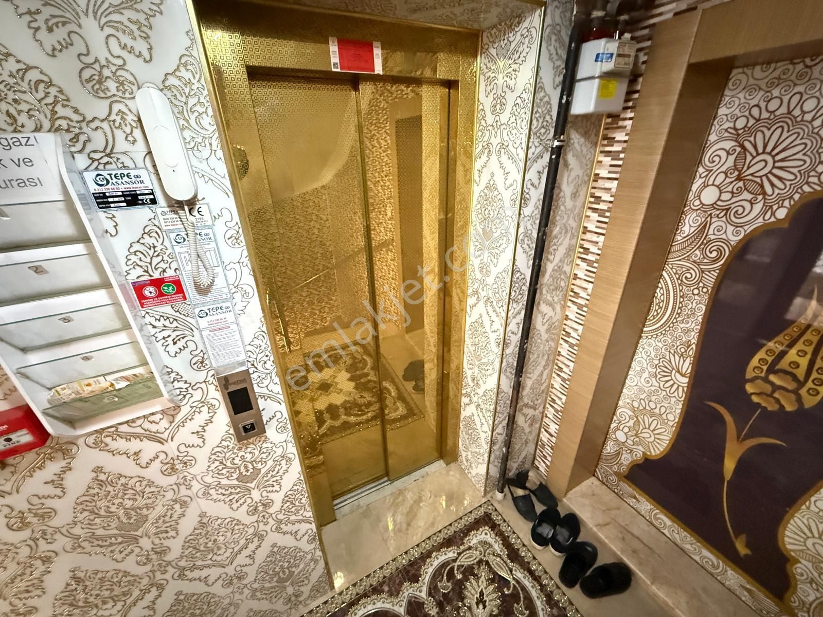 Vatan'dan Aktepe Stadı Arkası Genç Bina Lüks Yapılı Satılık 3+1 Katta Tek Daire - Görsel 22