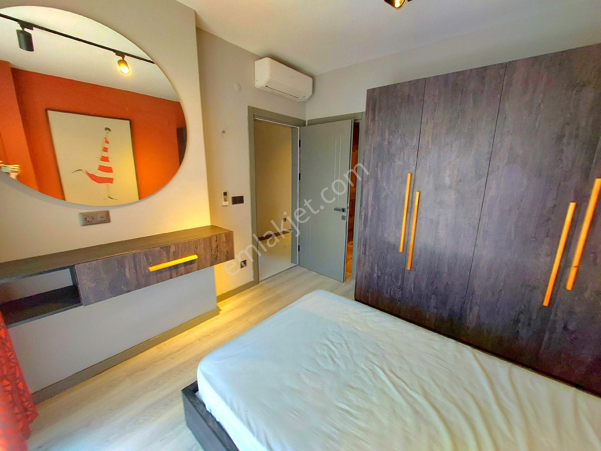 Kuşadasında Özel Havuzlu Tek Müstakil 4+1 Sıfır Villa - Görsel 32