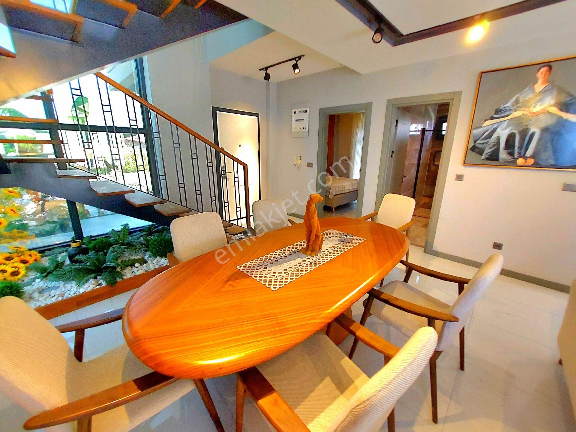 Kuşadasında Özel Havuzlu Tek Müstakil 4+1 Sıfır Villa - Görsel 20