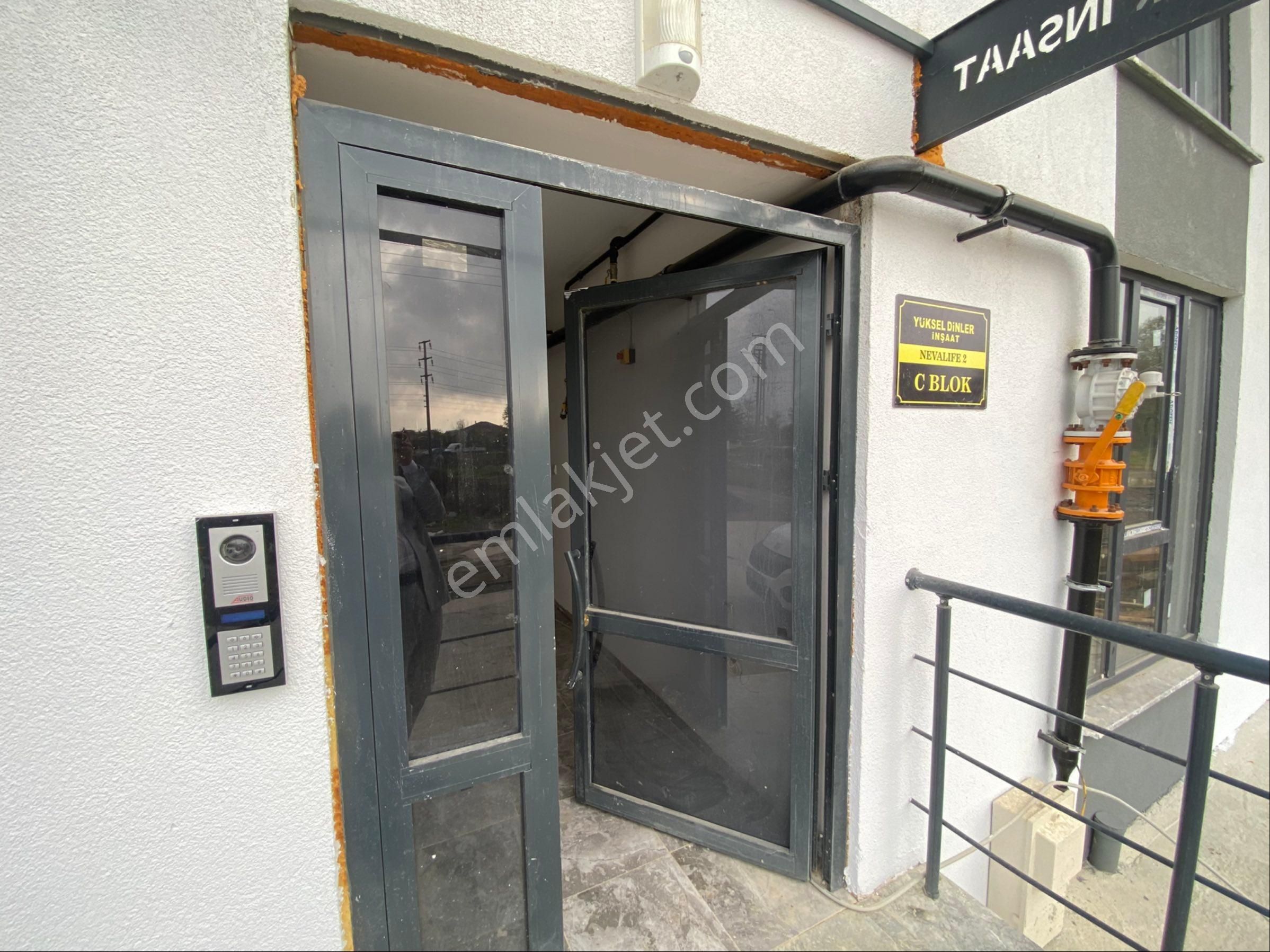 Epa Uğur'dan Üniversite Bölgesinde Kara Yolu Üzeri Satılık 1+1 - Görsel 10