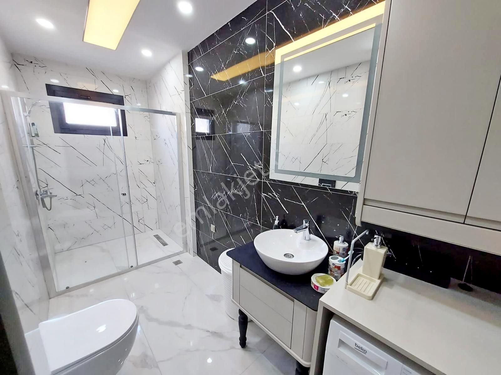 Kuşadası Satılık Özel Havuzlu 4+1 Müstakil Villa - Görsel 28