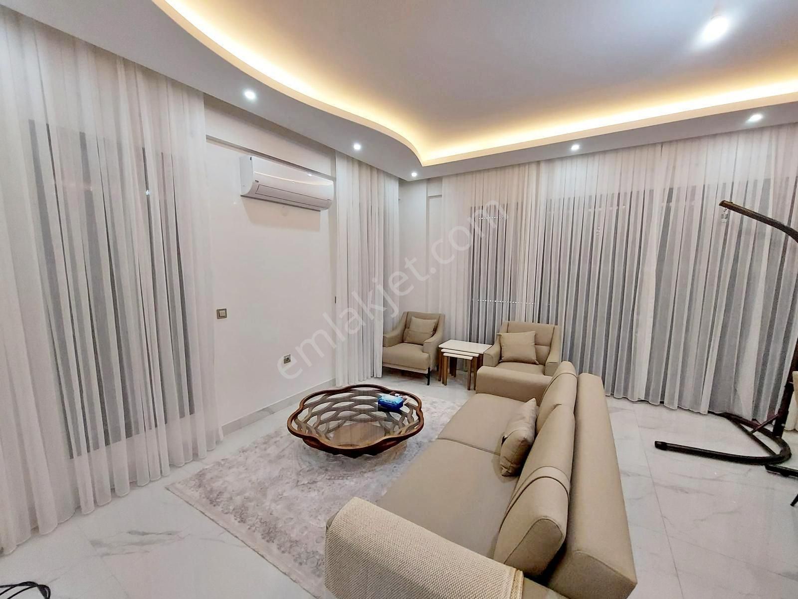 Kuşadası Satılık Özel Havuzlu 4+1 Müstakil Villa - Görsel 19