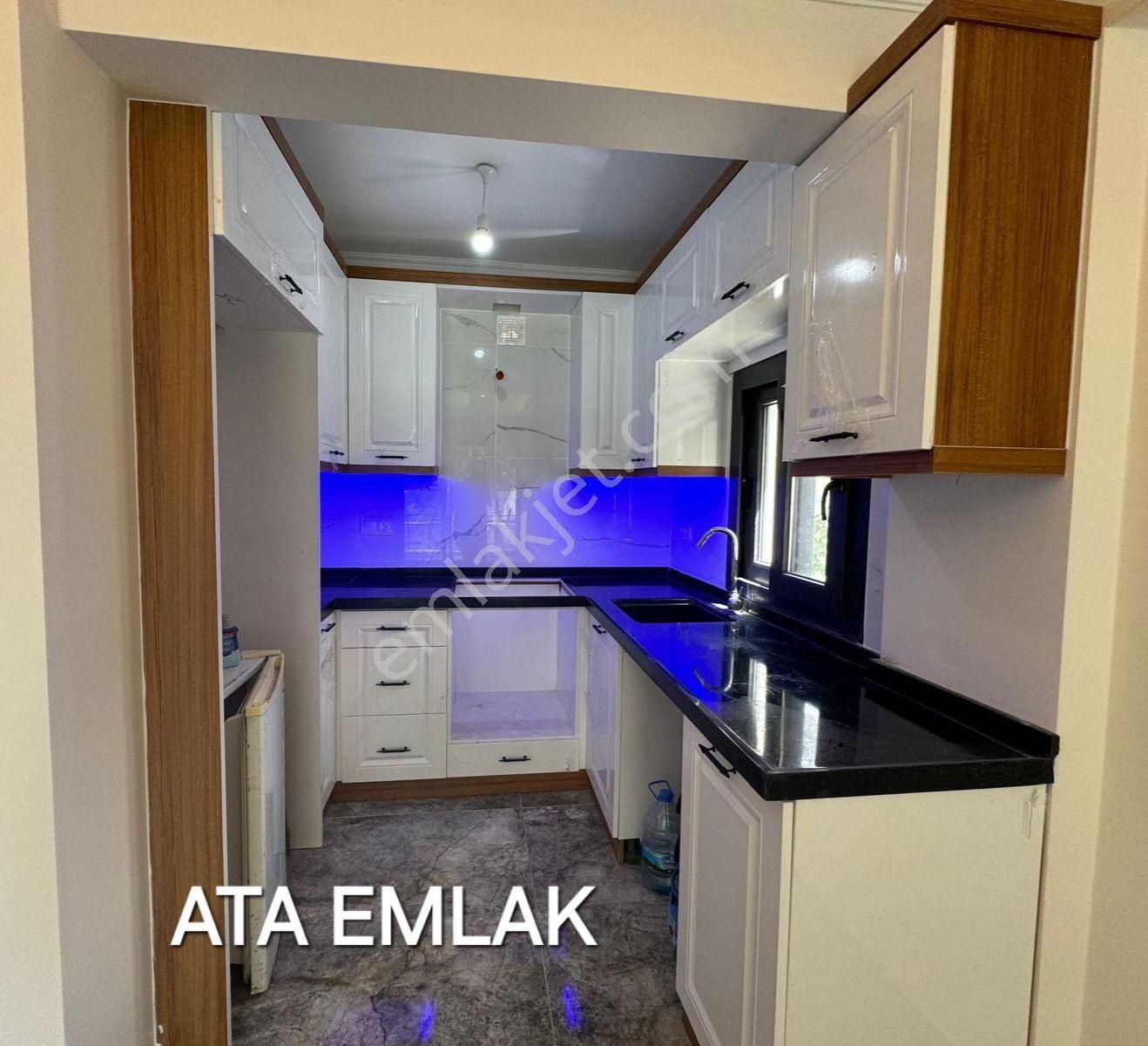 Kuşadasında Plaja Çok Yakın 4+1 Villa - Görsel 20