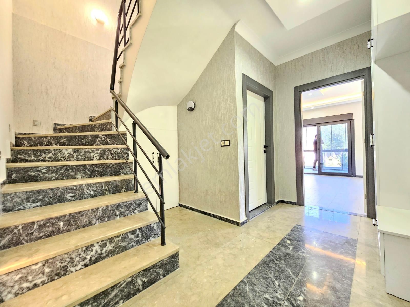 ▶ ▶ Akçay Körfez'den +manzaranız Kaz Dağları , Konforunuz Bu Villa+ - Görsel 34