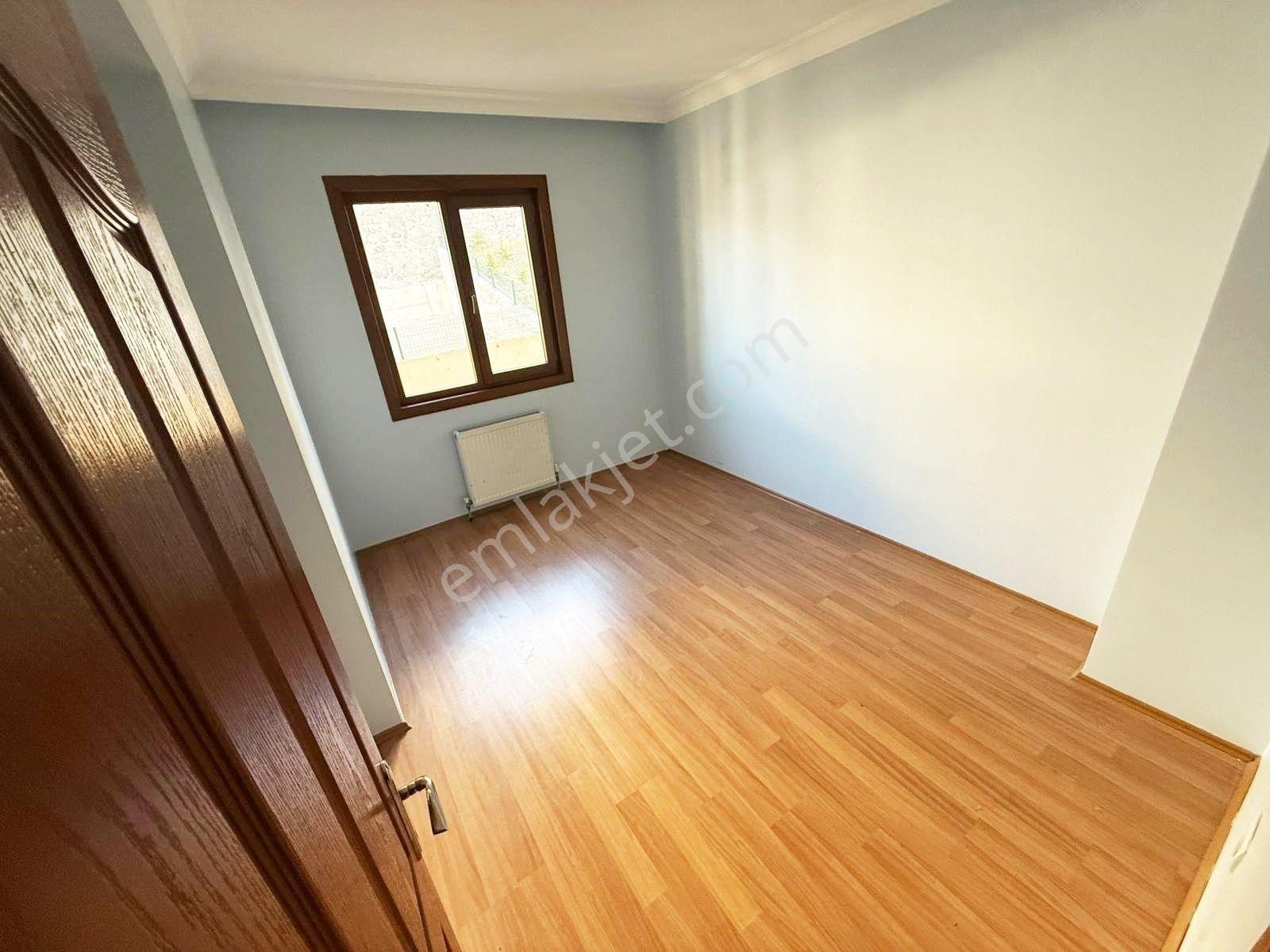 Yozgat Bulvarı Üzerinde Ara Katta 4+1 Ferah Yapılı Geniş Daire - Görsel 16