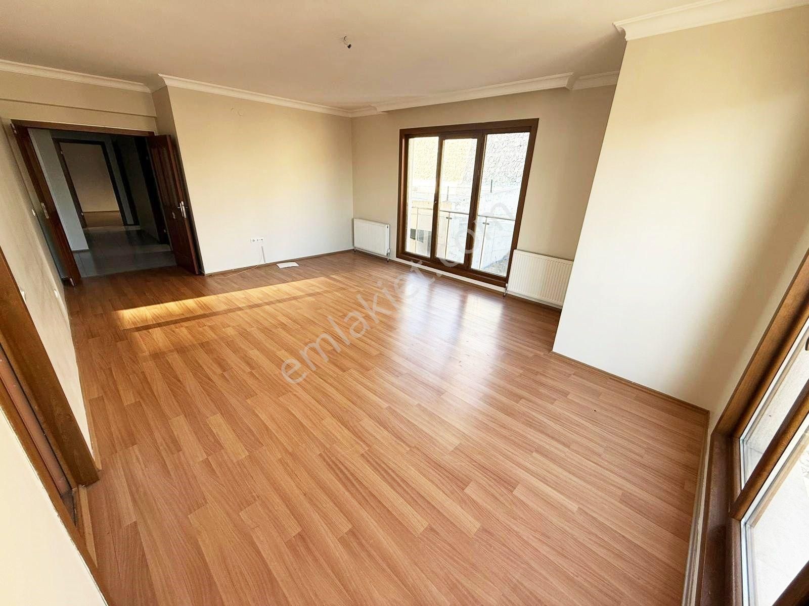 Yozgat Bulvarı Üzerinde Ara Katta 4+1 Ferah Yapılı Geniş Daire - Görsel 8