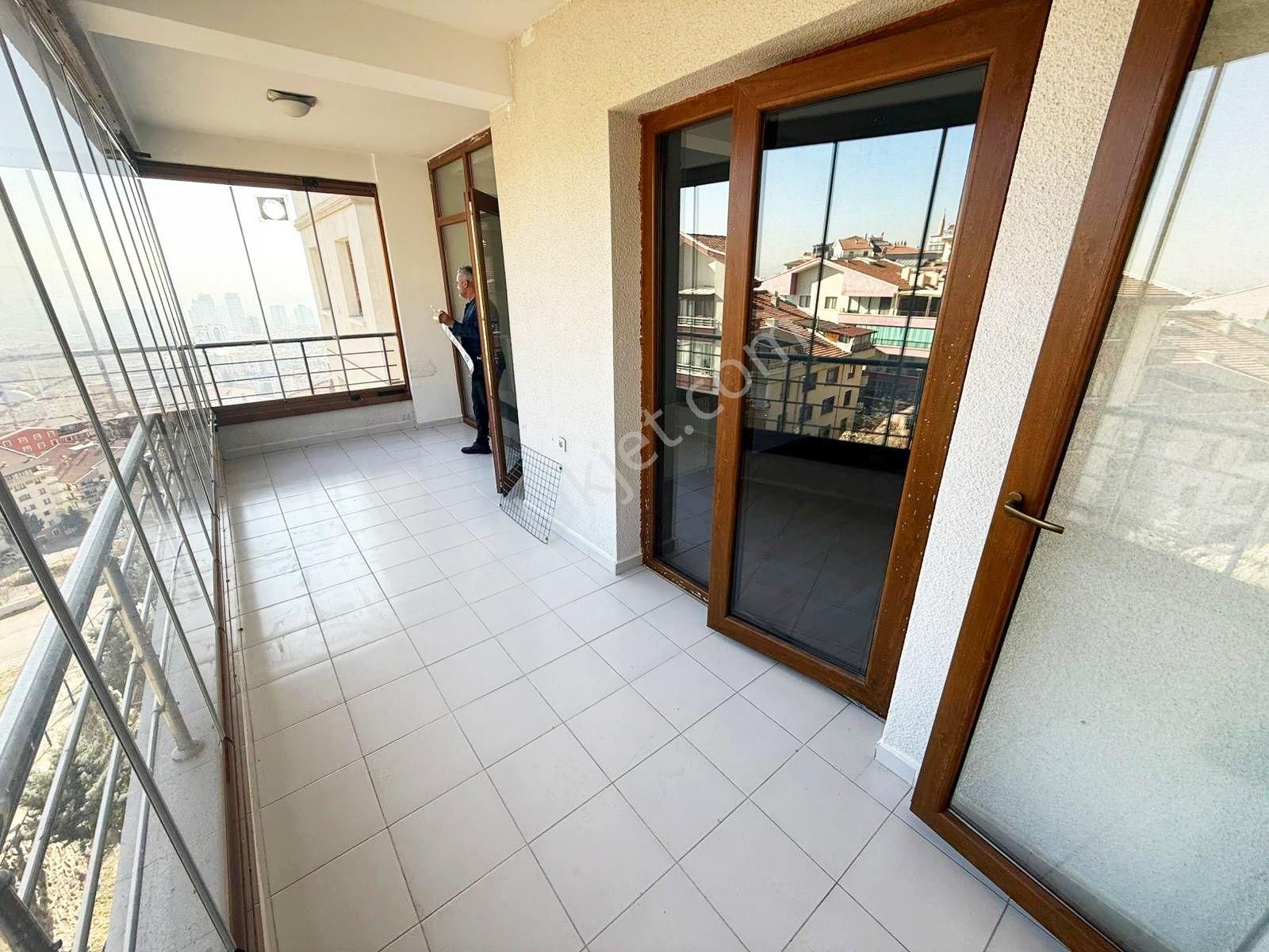 Yozgat Bulvarı Üzerinde Ara Katta 4+1 Ferah Yapılı Geniş Daire - Görsel 7