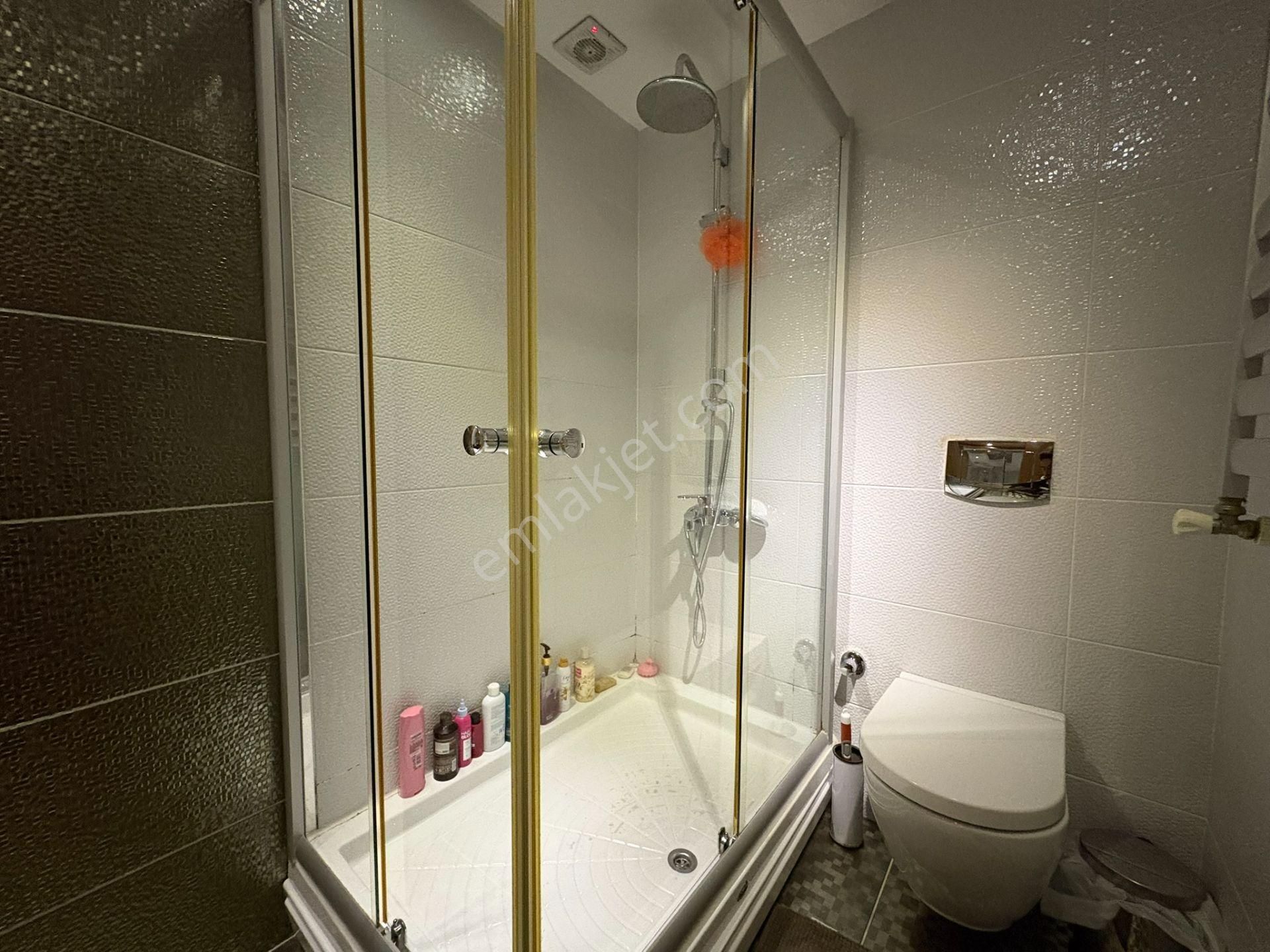 Bostancıda Minibüs Cad. Marmaray Ve Sahile Yakın 2+1 7o M² Net - Görsel 24