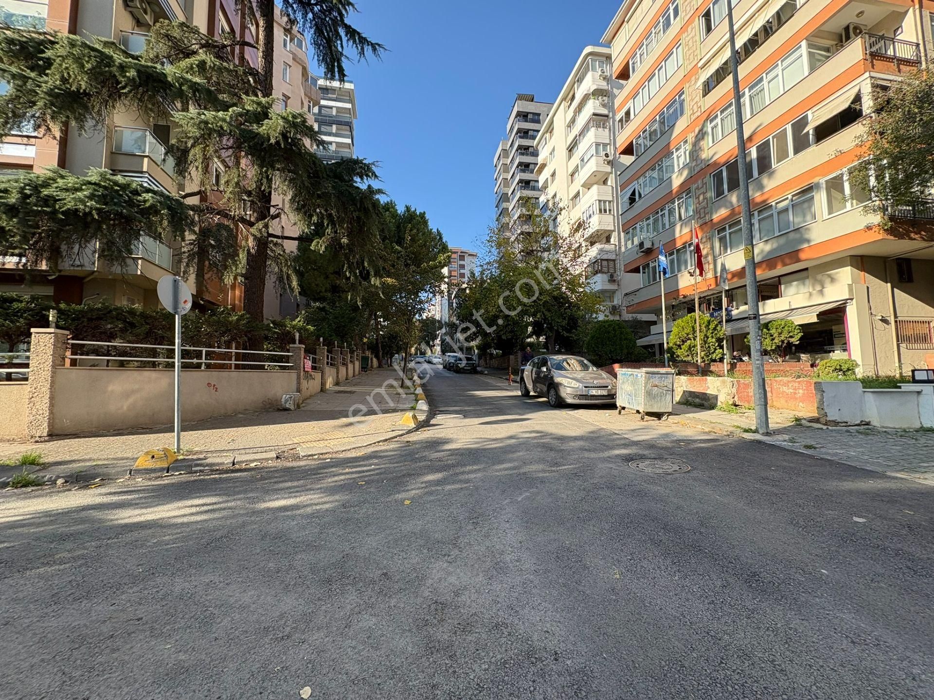 Bostancıda Minibüs Cad. Marmaray Ve Sahile Yakın 2+1 7o M² Net - Görsel 34