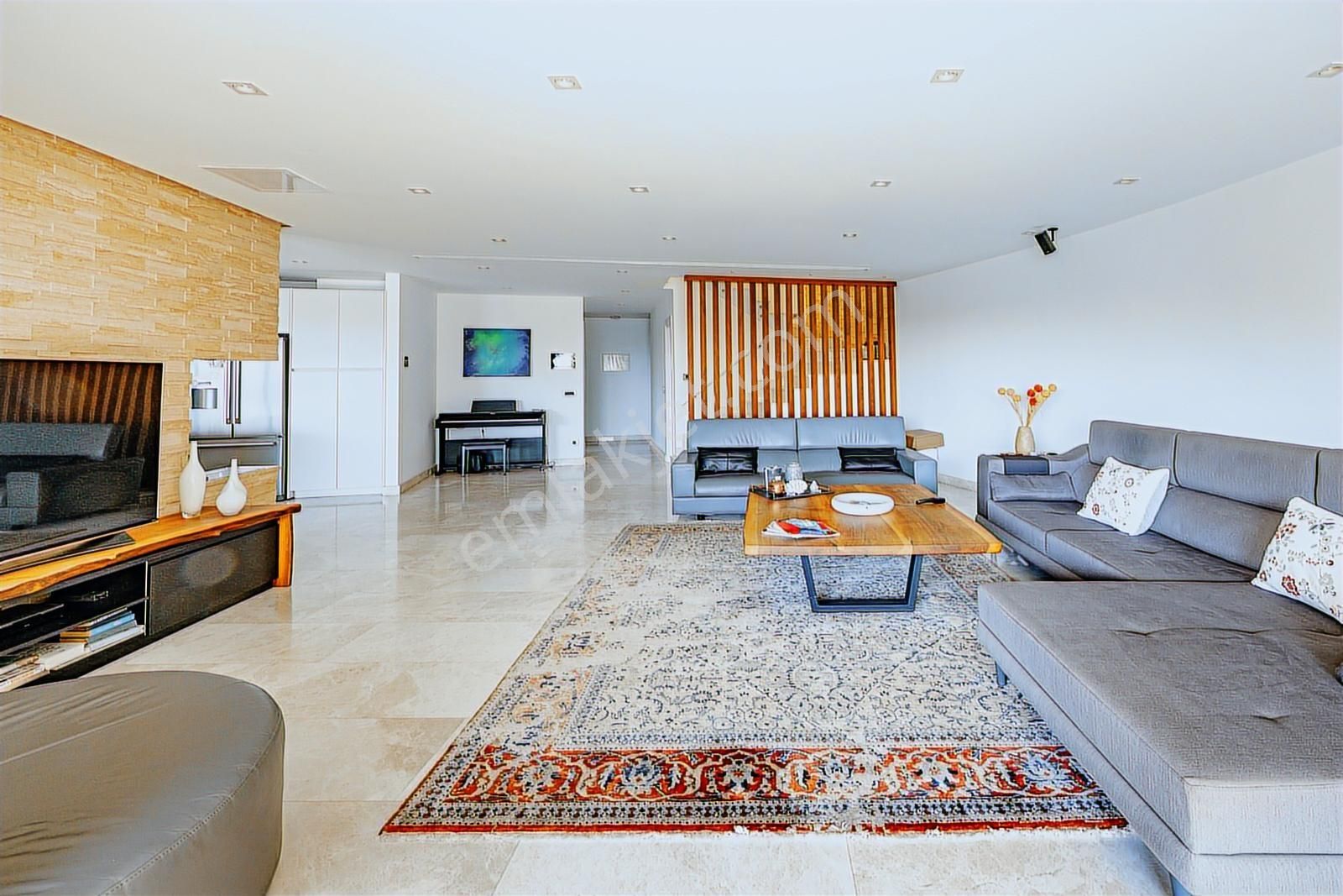 Bodrumun Zirvesinde Bir Başyapıt Kale Ve Ege Denizi Manzaralı - Görsel 8