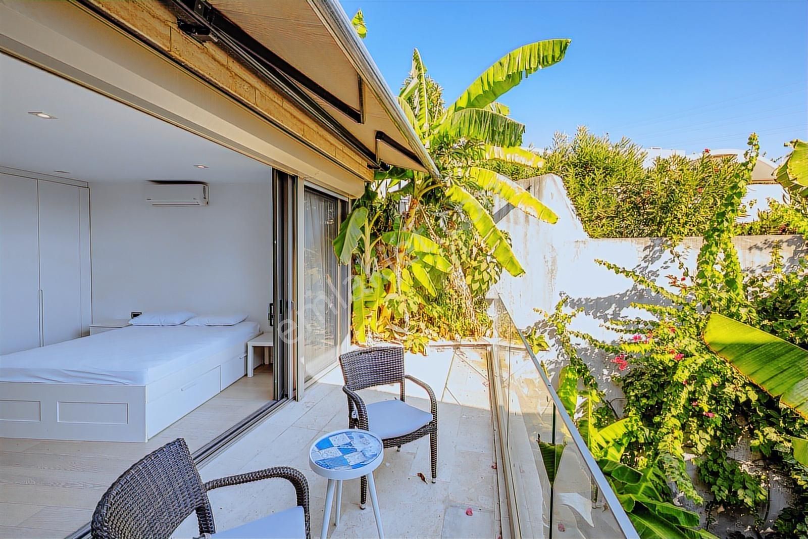 Bodrumun Zirvesinde Bir Başyapıt Kale Ve Ege Denizi Manzaralı - Görsel 35