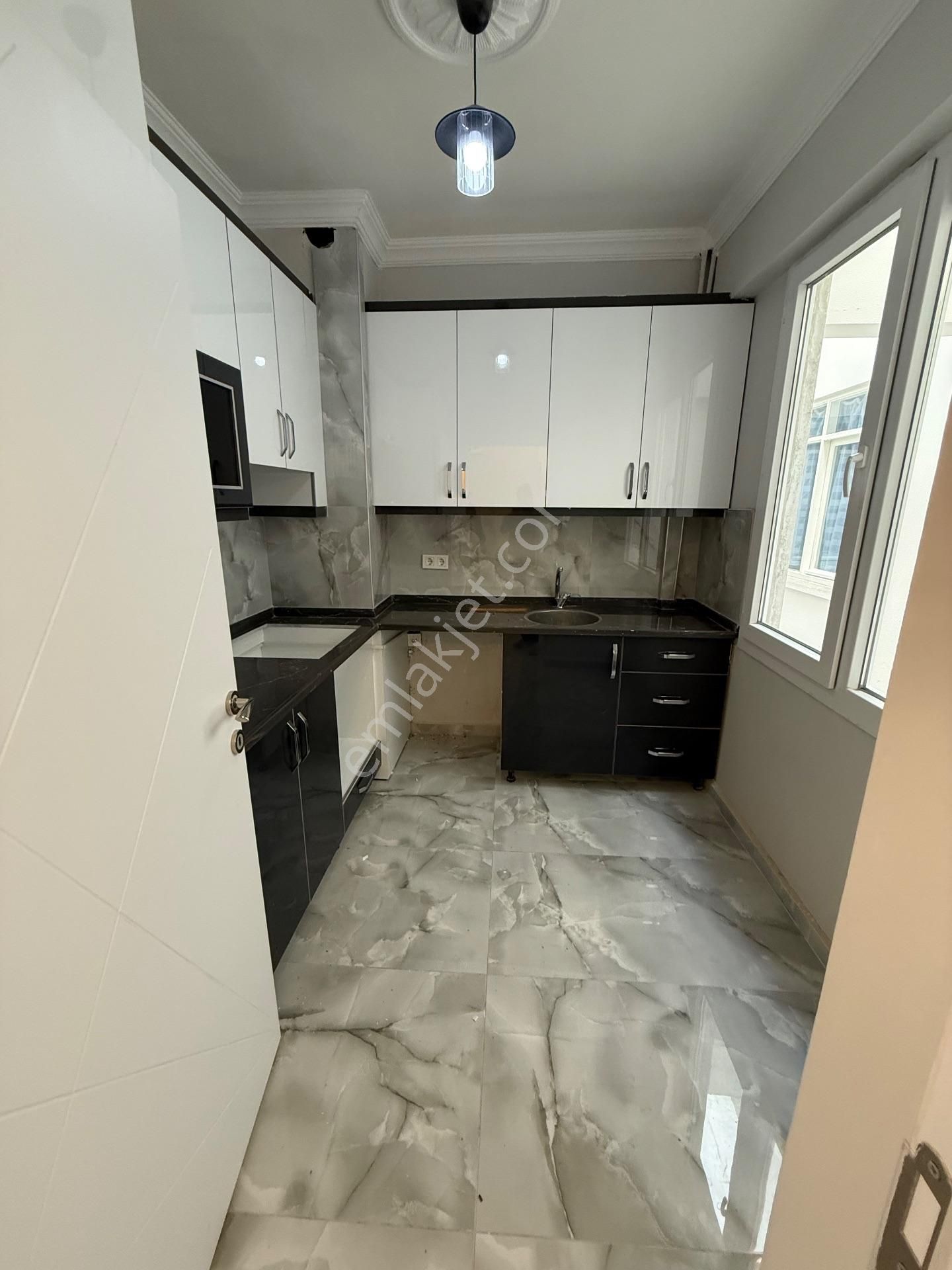 Bahçelievler/ Üçyol Metro Yakını Satılık Lüx 3+1 Daire - Görsel 5