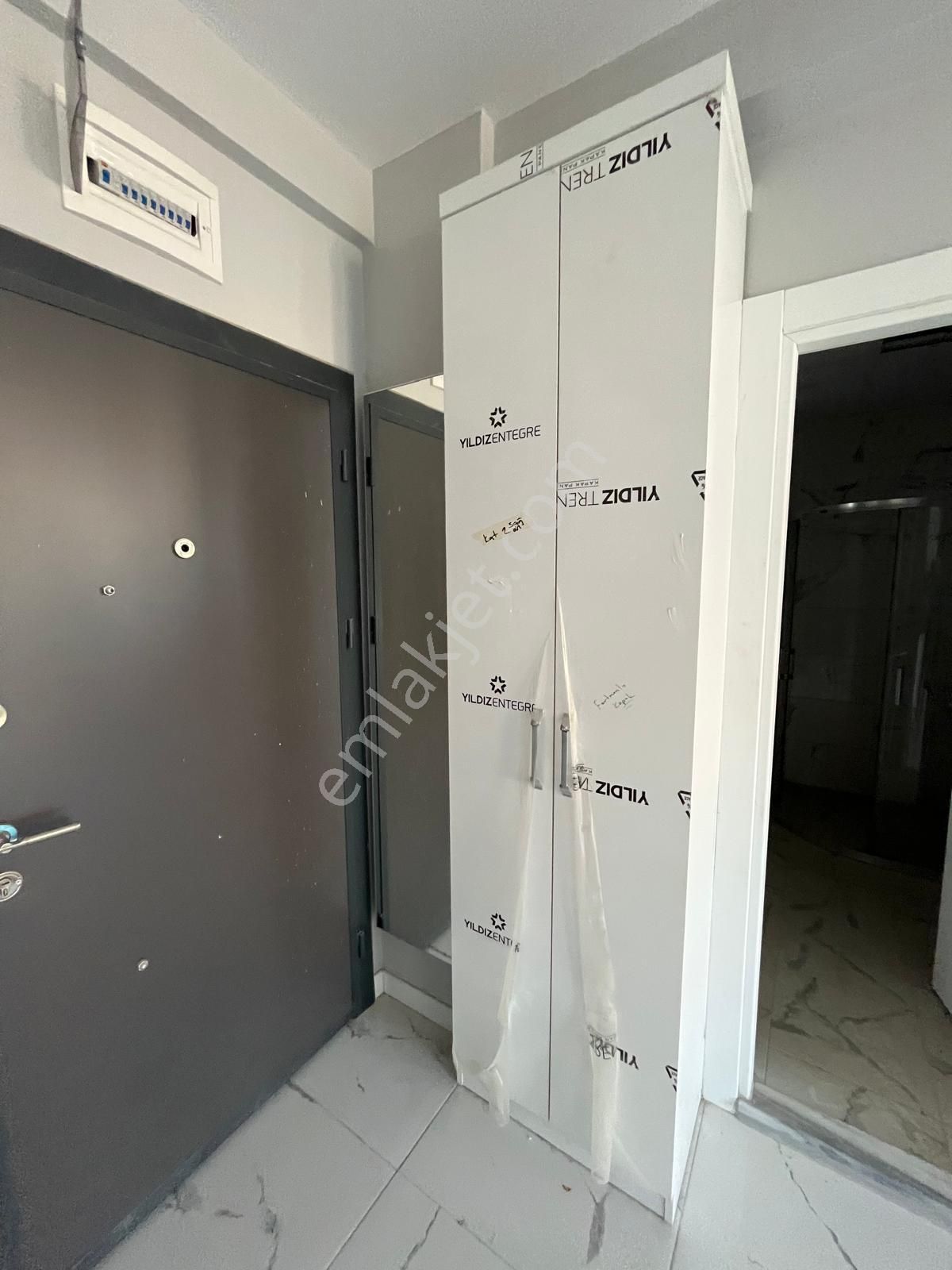 Gop Mah Adliye Yakını 1+1 Satılık Daire Ara Kat Yatımlık - Görsel 6