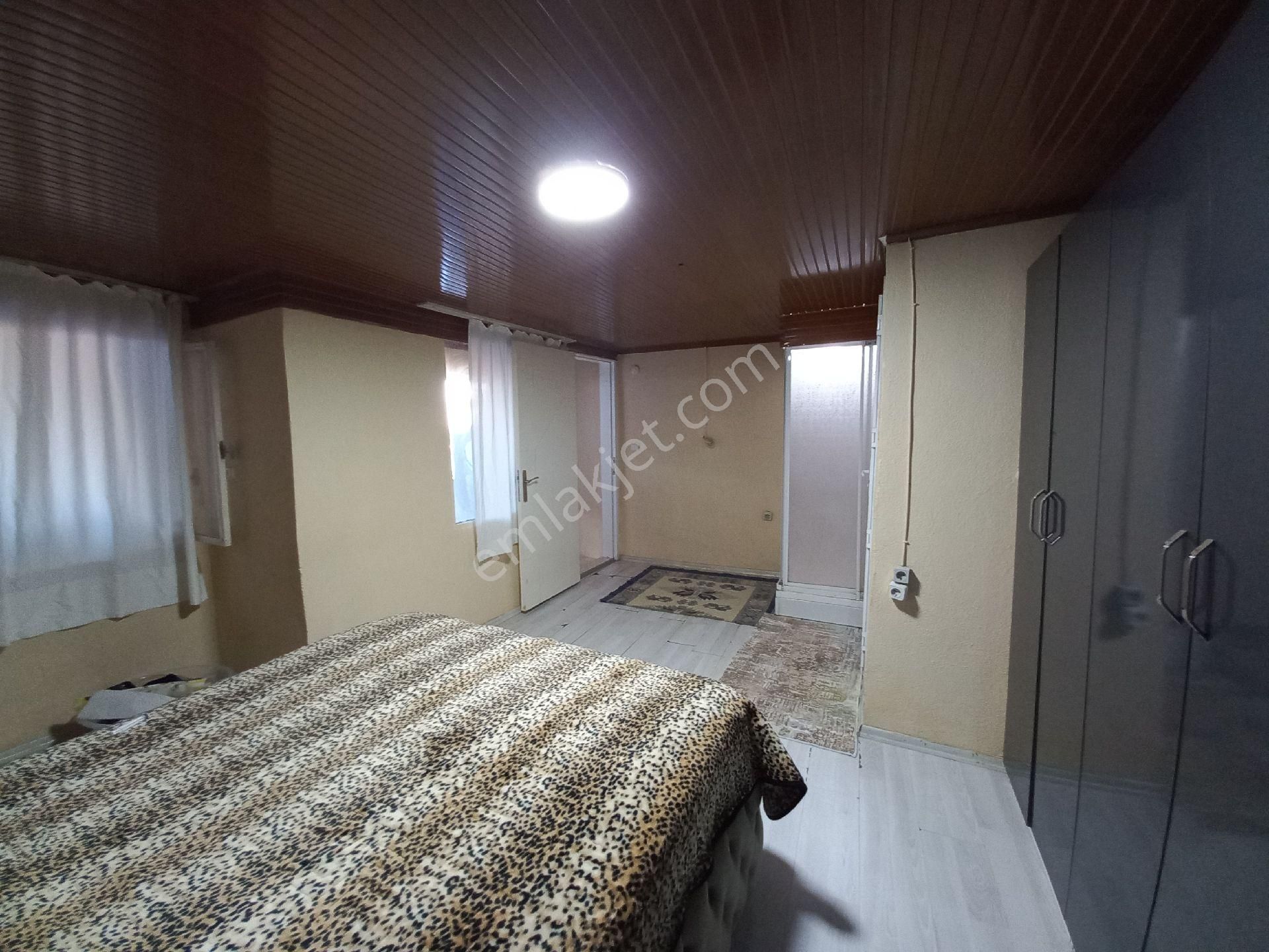 Eşrefpaşa Duatepe Mahallesinde Tripleks Mü - Görsel 18