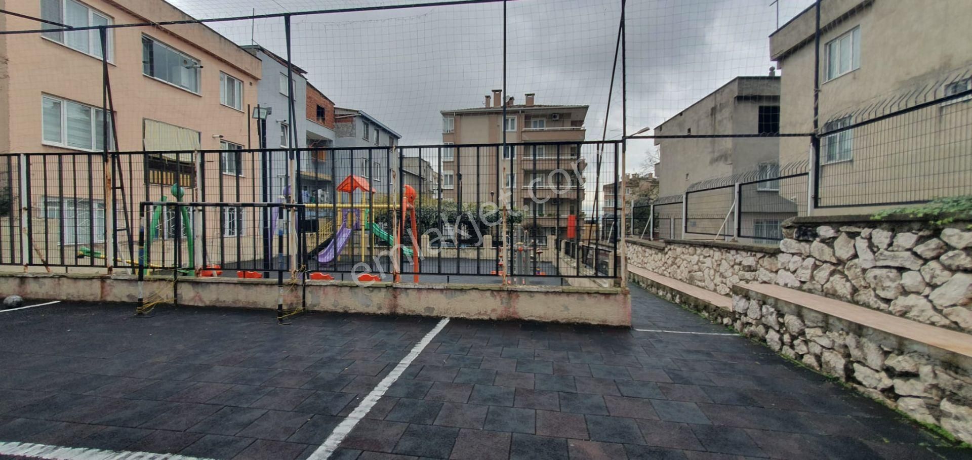 Eğitim Mahallesi Iskoop Sitesinde Satılık 2+1 - Görsel 24