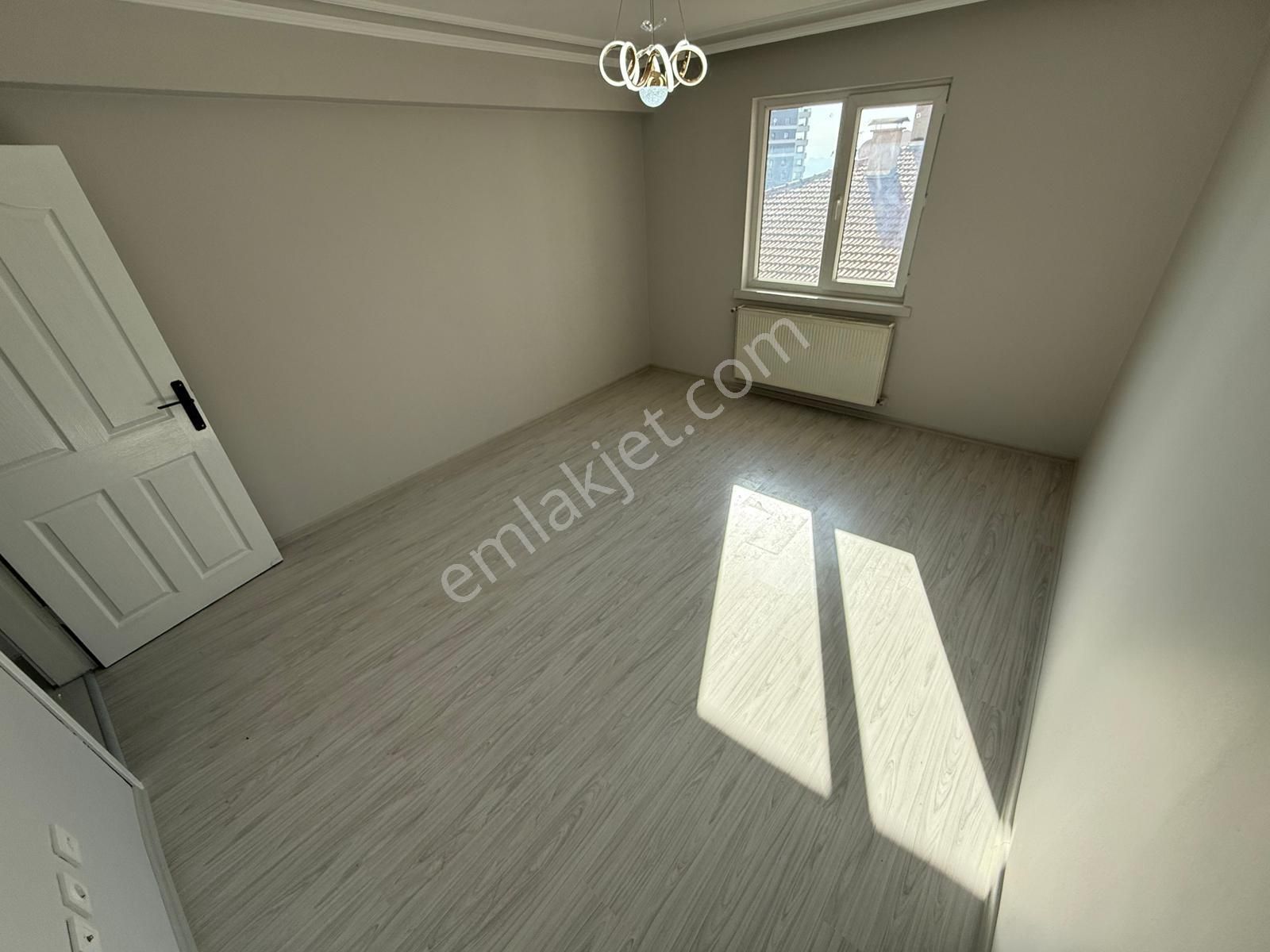 19 Mayıs Cadde Paraleli Full Yapılı 3+1 Daire! - Görsel 17