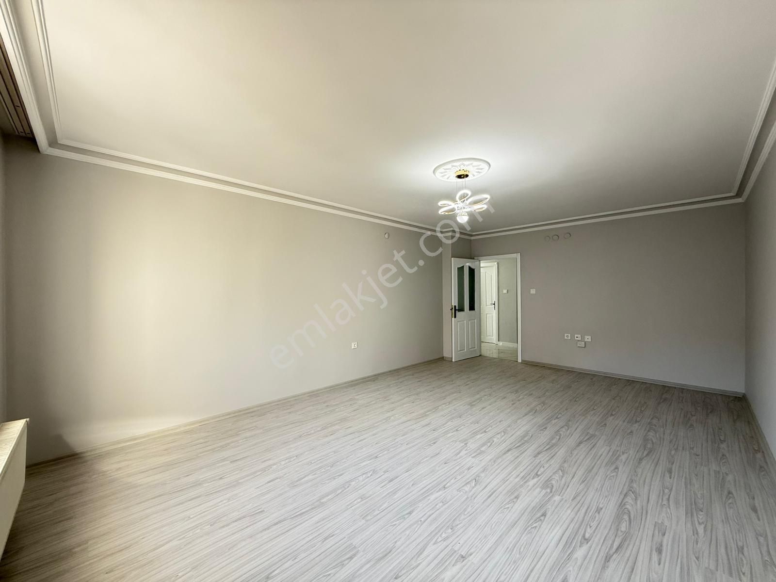 19 Mayıs Cadde Paraleli Full Yapılı 3+1 Daire! - Görsel 12