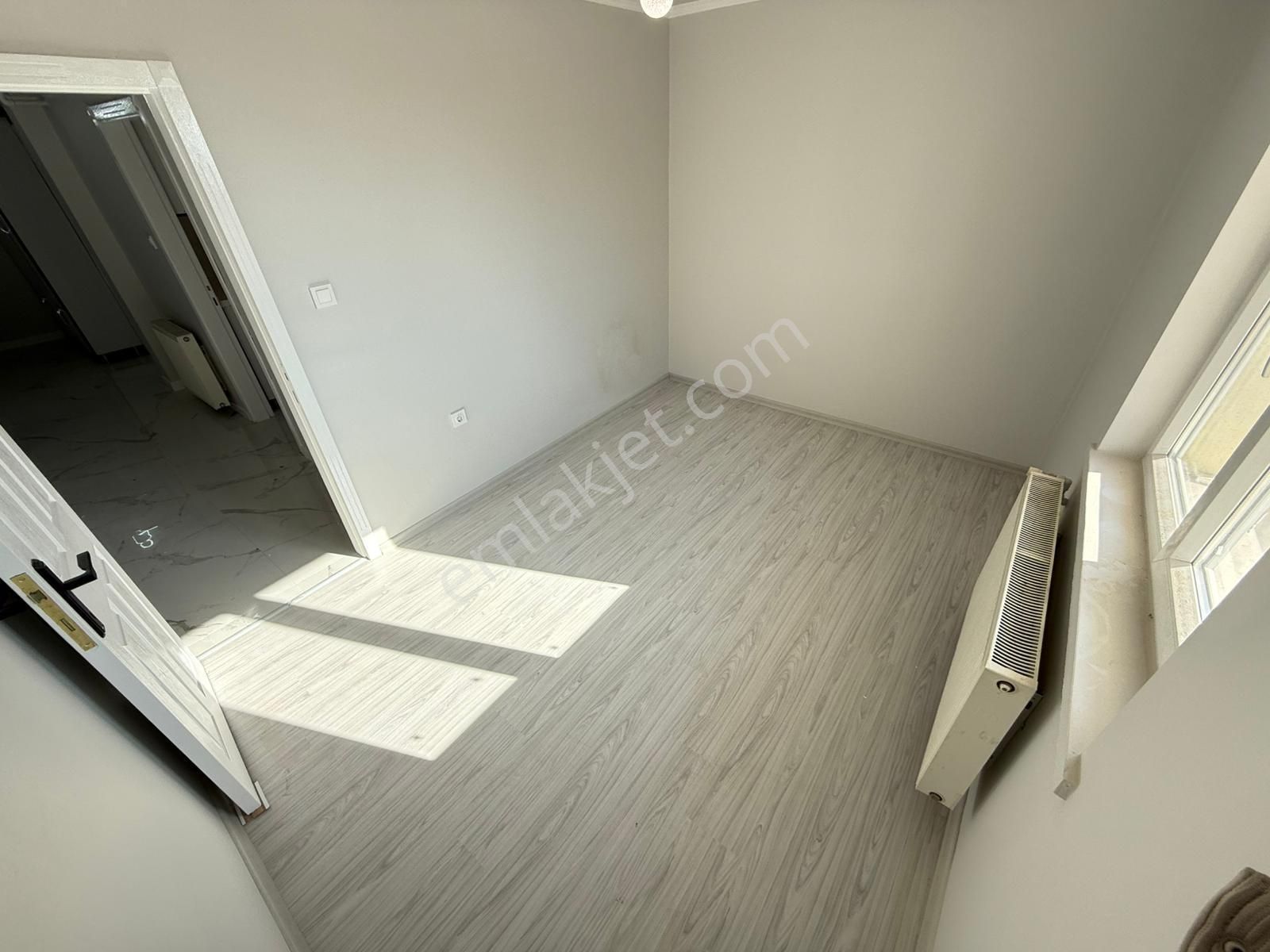 19 Mayıs Cadde Paraleli Full Yapılı 3+1 Daire! - Görsel 32