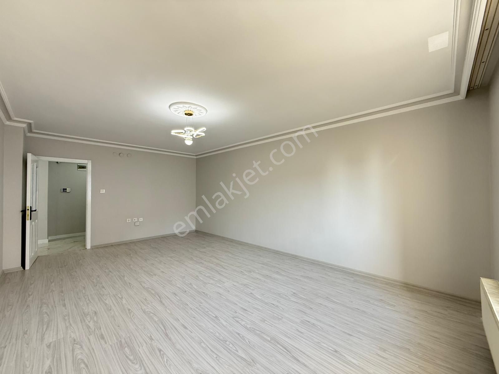 19 Mayıs Cadde Paraleli Full Yapılı 3+1 Daire! - Görsel 11