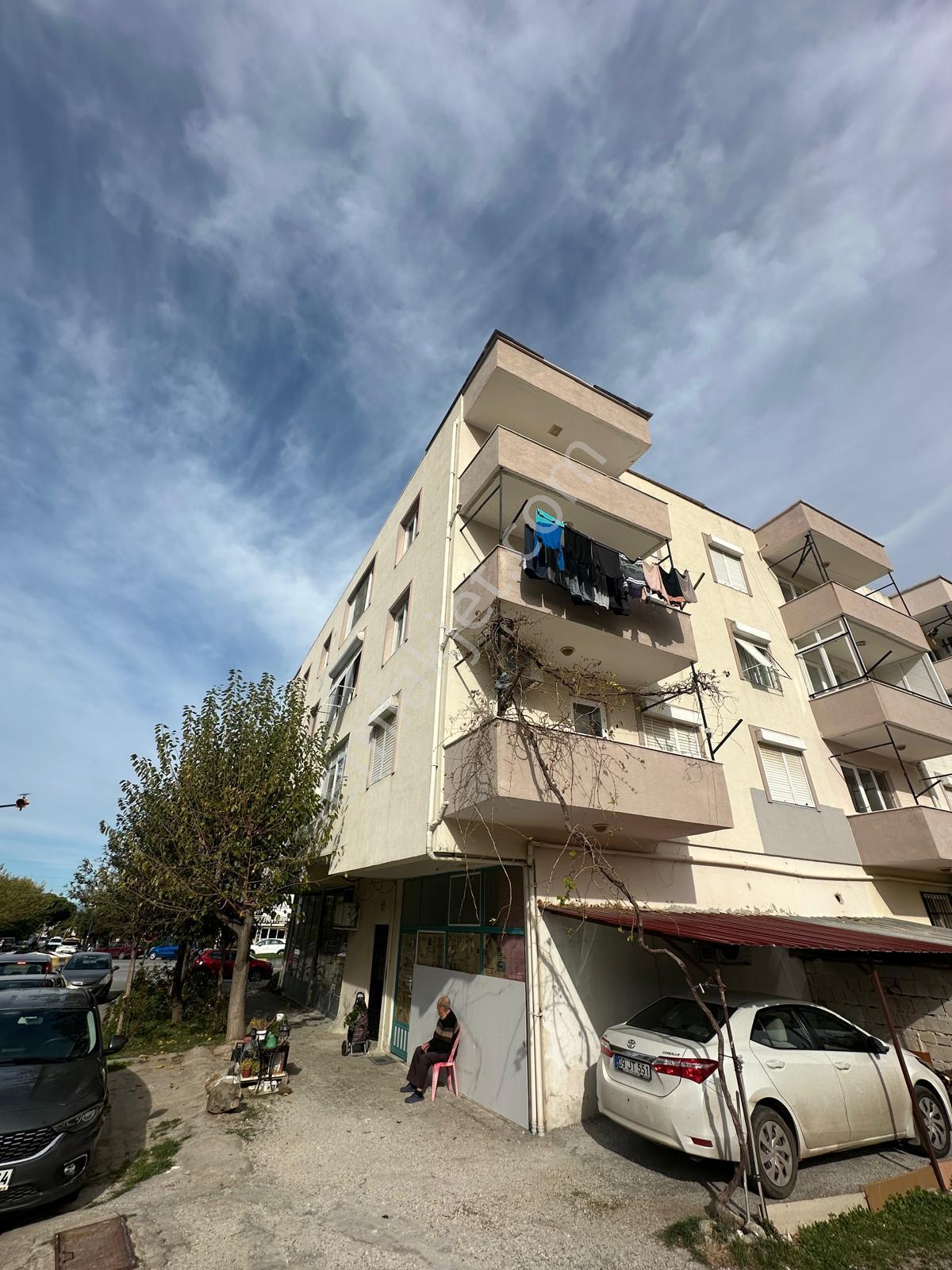 Kuşadası Güzelçamlı Mahallesinde Satılık Daire - Görsel 6