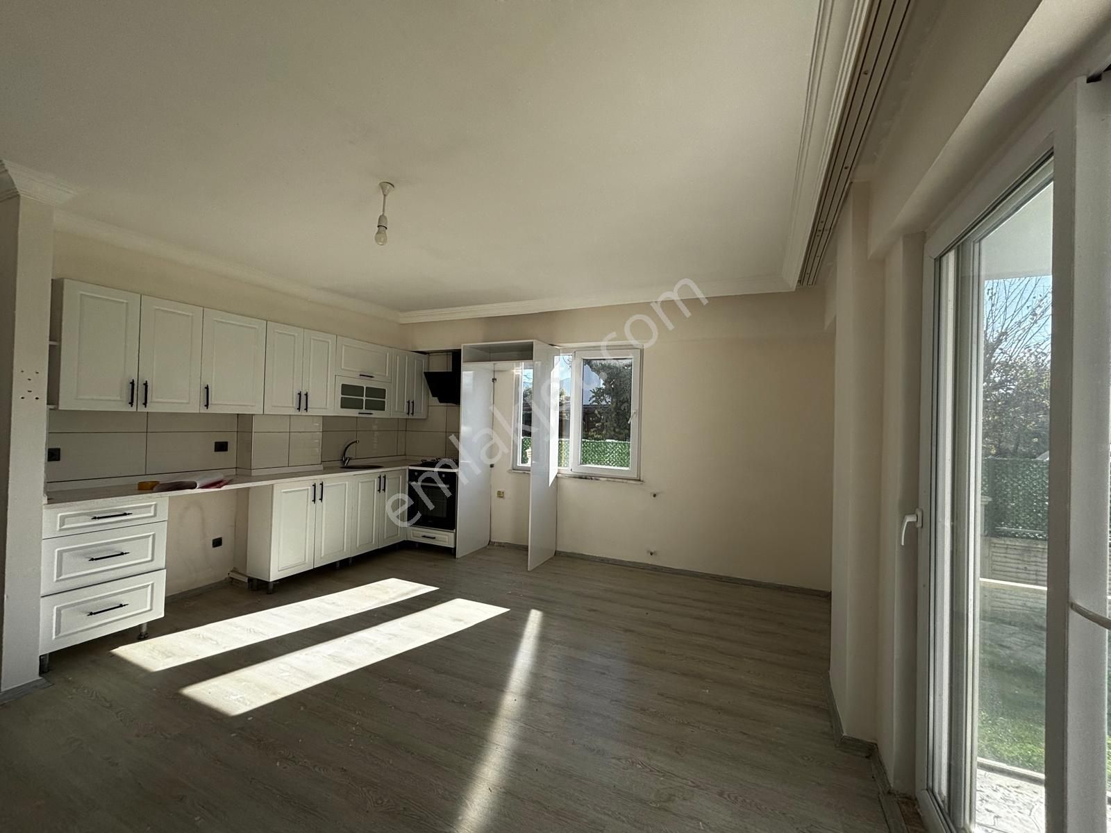 Dost Emlaktan Söğütlüyurtta Siteli Havuzlu 2+1 Satılık Daire - Görsel 21