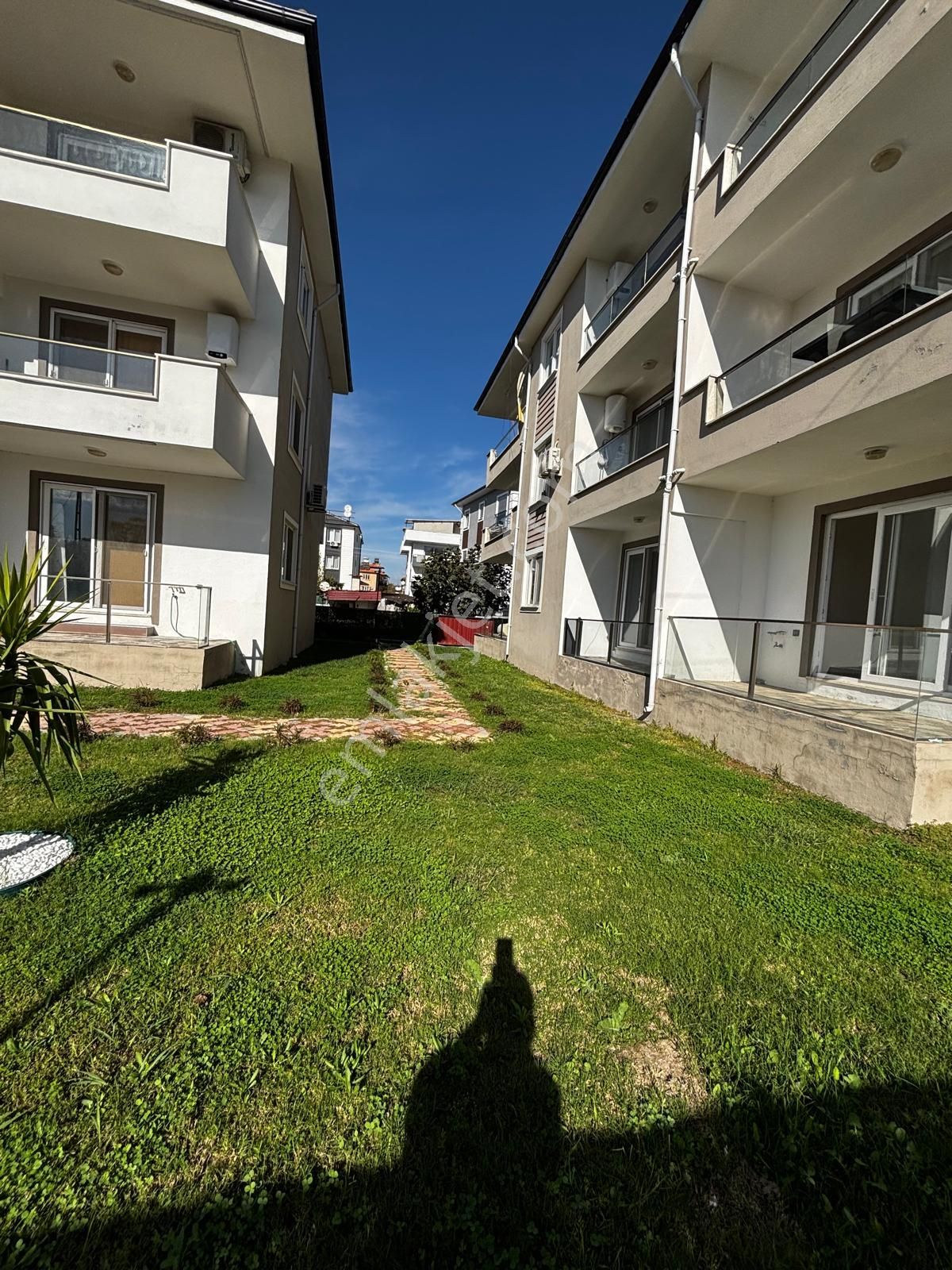 Dost Emlaktan Söğütlüyurtta Siteli Havuzlu 2+1 Satılık Daire - Görsel 4