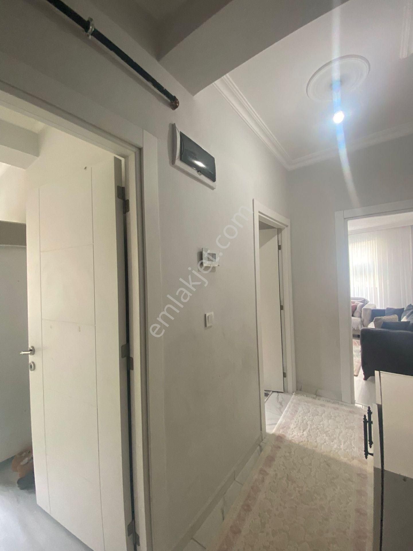 Esinti'den Zümrütevler Mahallesinde Metroya Yakın 2+1 Daire - Görsel 28