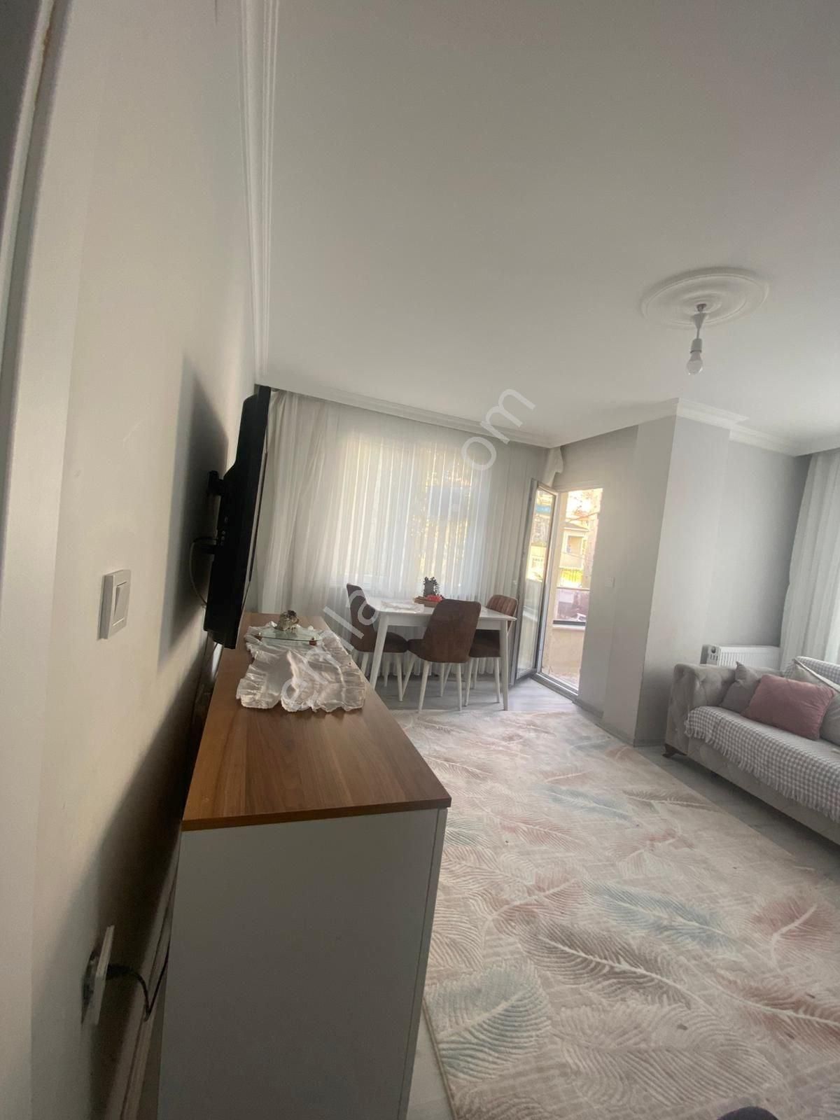 Esinti'den Zümrütevler Mahallesinde Metroya Yakın 2+1 Daire - Görsel 3