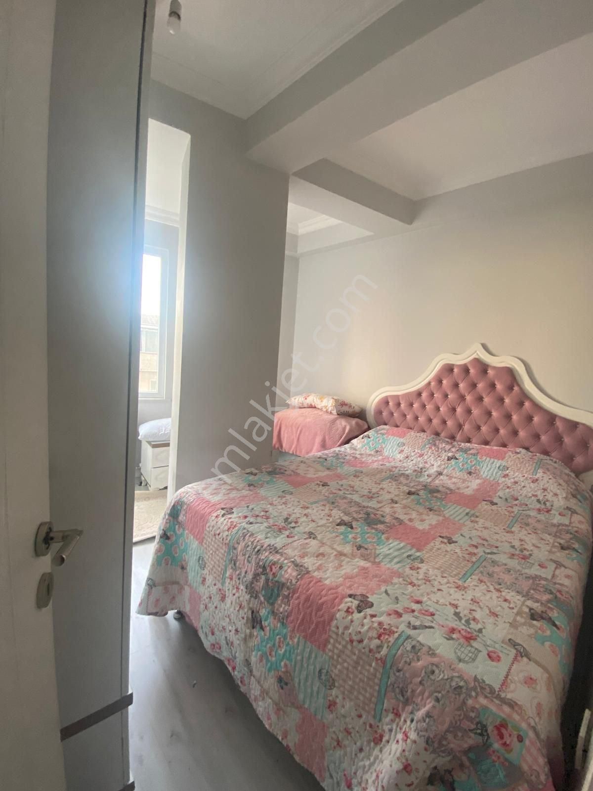 Esinti'den Zümrütevler Mahallesinde Metroya Yakın 2+1 Daire - Görsel 25