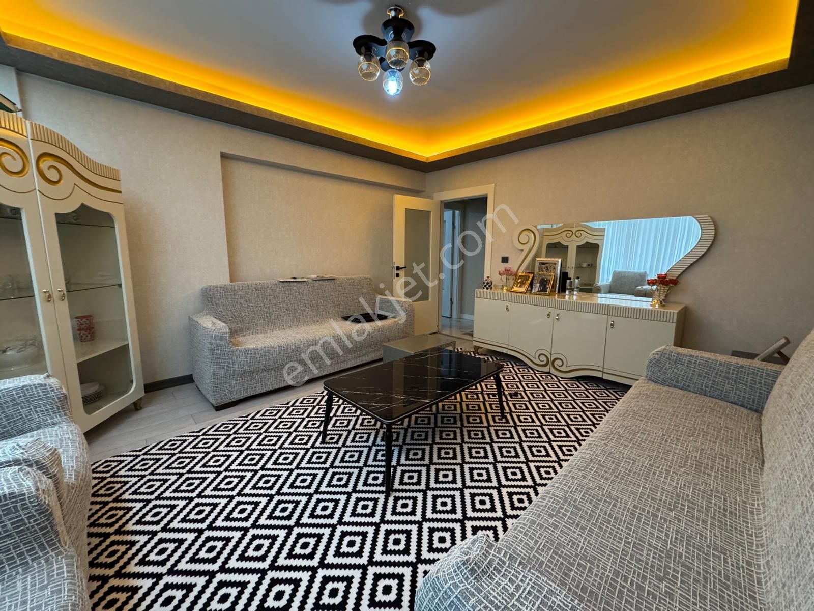 Keçiöendde 4+1 Full Yapılı Giyinme Odalı Geniş 3 Cepheli Satılık Daire - Görsel 10