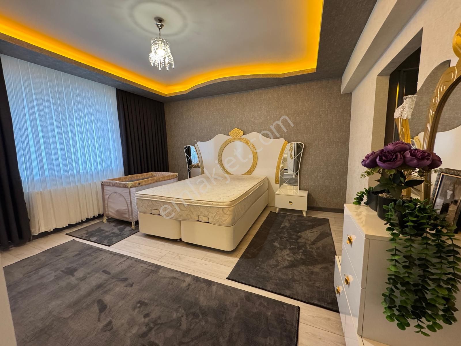 Keçiöendde 4+1 Full Yapılı Giyinme Odalı Geniş 3 Cepheli Satılık Daire - Görsel 20