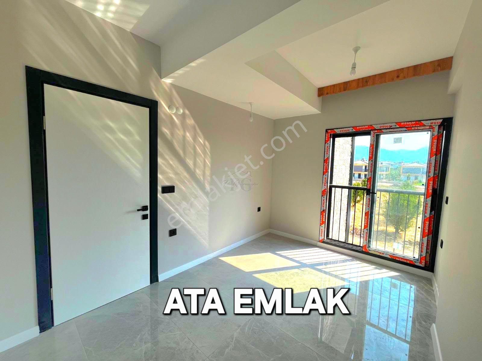 Davutlarda Köşe Konumlu Özel Havuzlu Tek Müstakil Sıfır Villa - Görsel 26