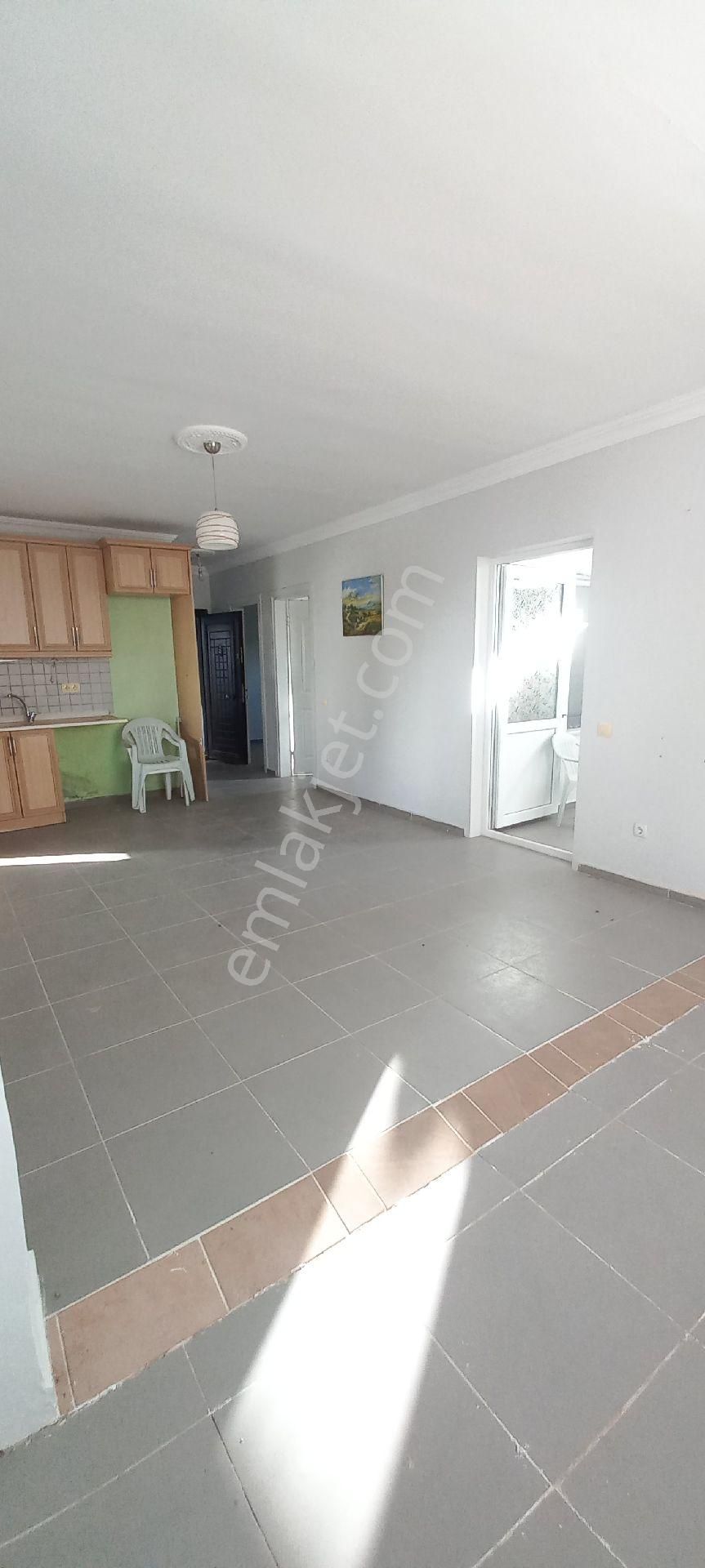 Duz Gırıslı 2+1 Bahce Katı - Görsel 8