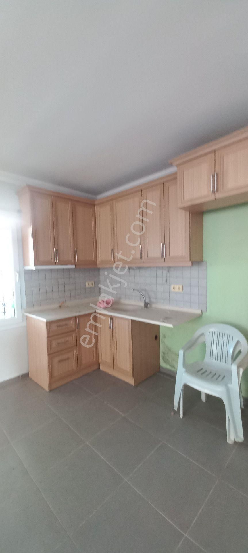 Duz Gırıslı 2+1 Bahce Katı - Görsel 4