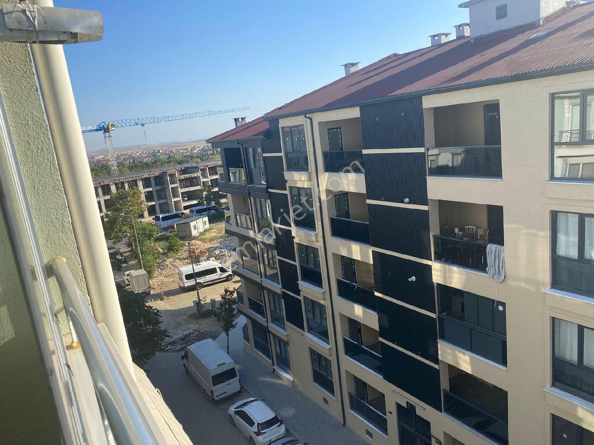 Çorlu Reşadiye Mah 3+1 130 M2 İçi Yapılı Dairemiz Satılıktır... - Görsel 5