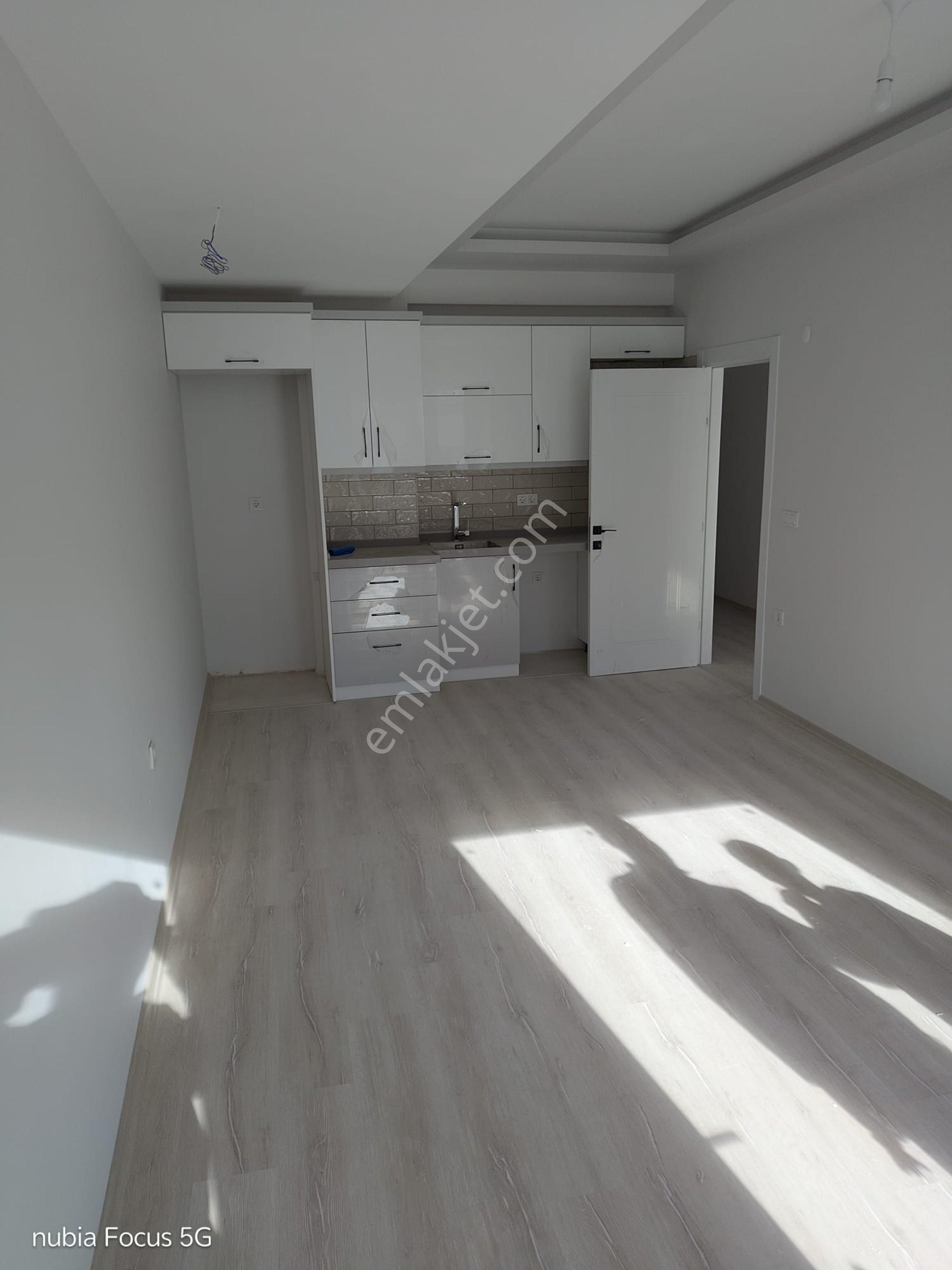 Ege Mahallesi'nde 2+1 Sıfır Satılık Daire