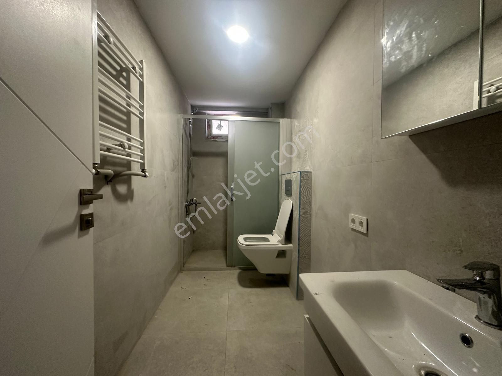 Yatırım'dan Altıntepe'de Minibüs Cad. Yakın Sıfır Yapı Katta 2+1 - Görsel 13